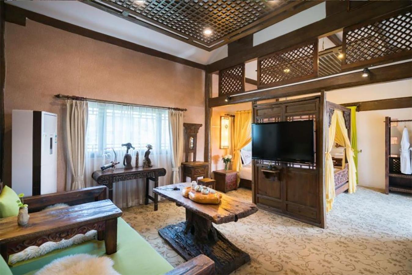 King Room with Spa Bath