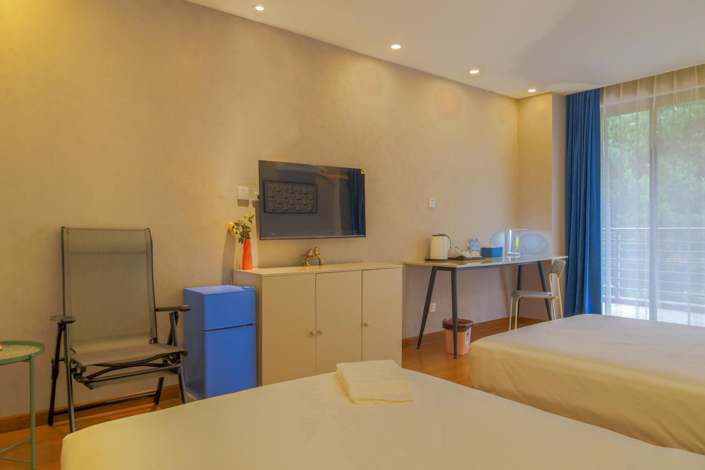 Deluxe Twin Room - Photo 4