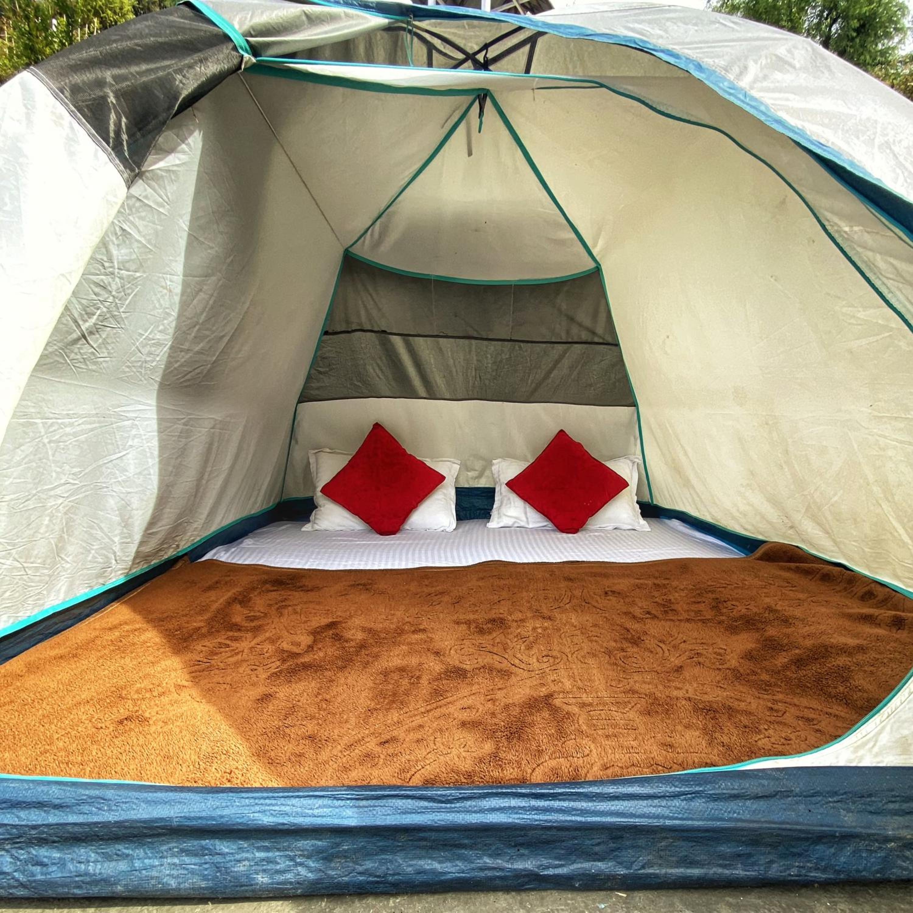 Tent photo 1
