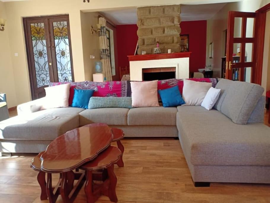 Four-Bedroom House photo 3