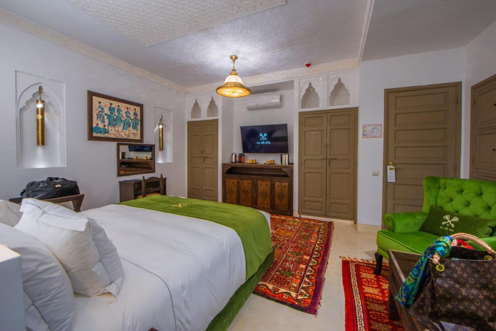 Royal Suite - Photo 9
