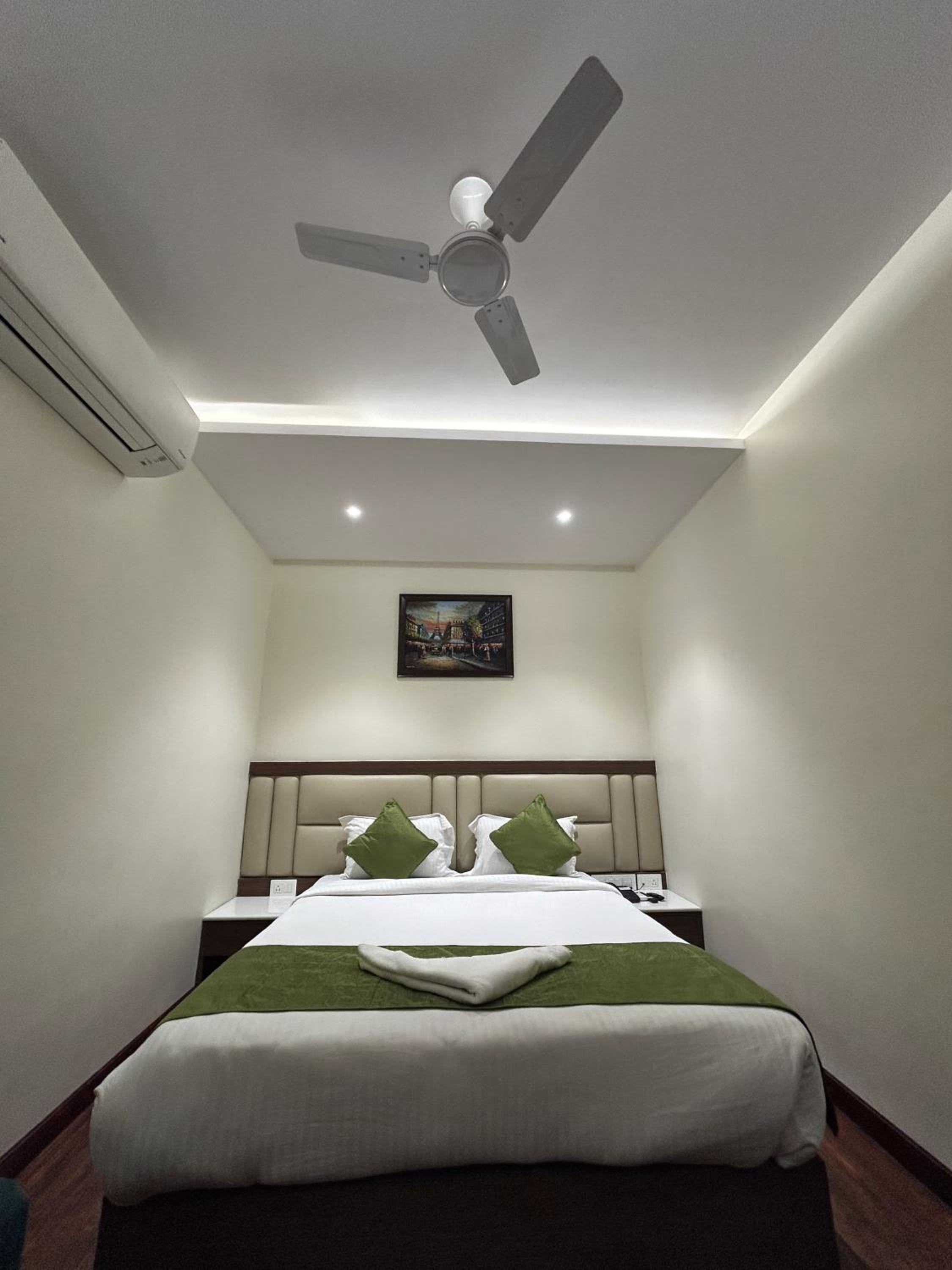 Executive Suite photo 3