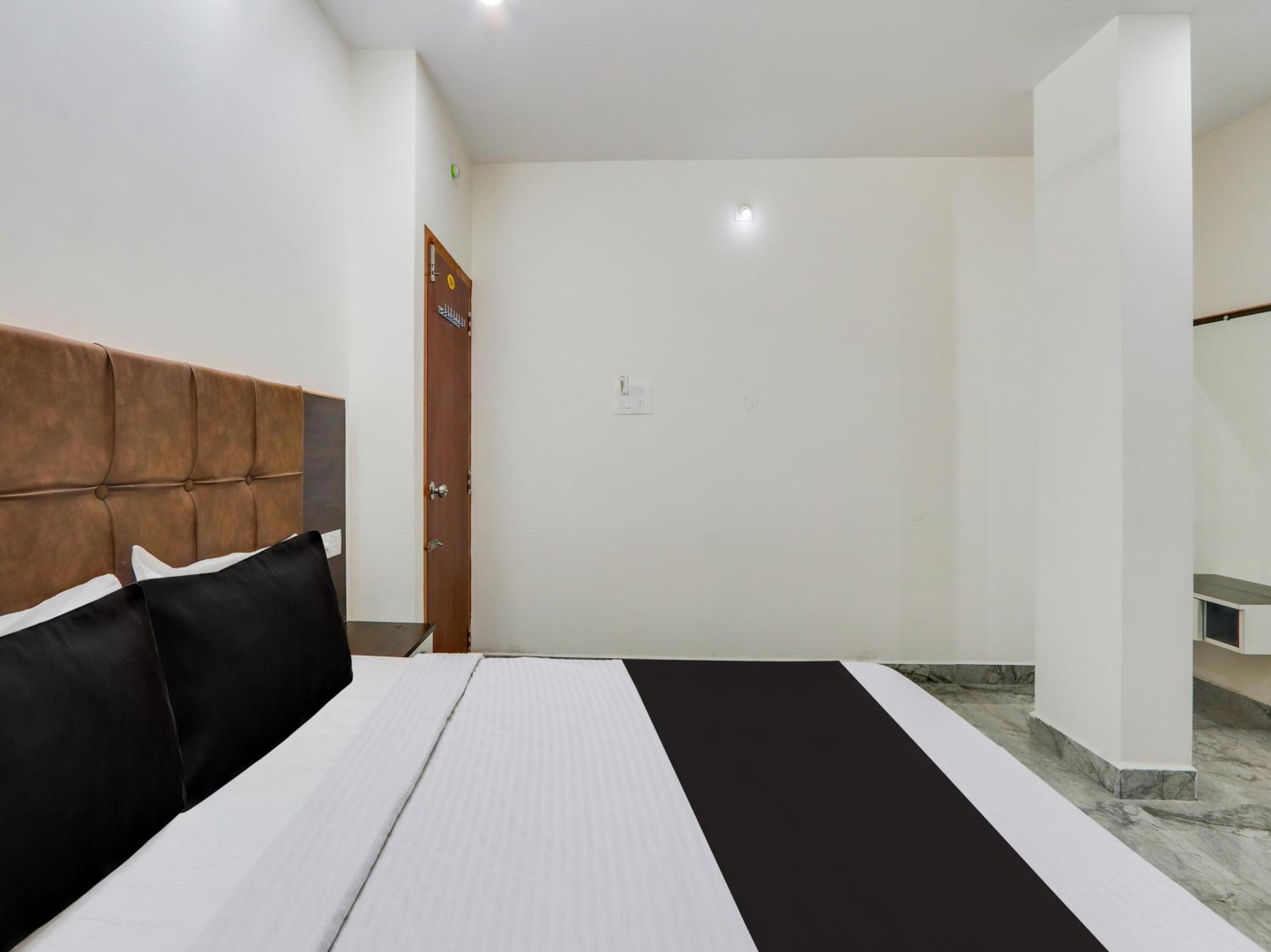 Classic Triple Room photo 3