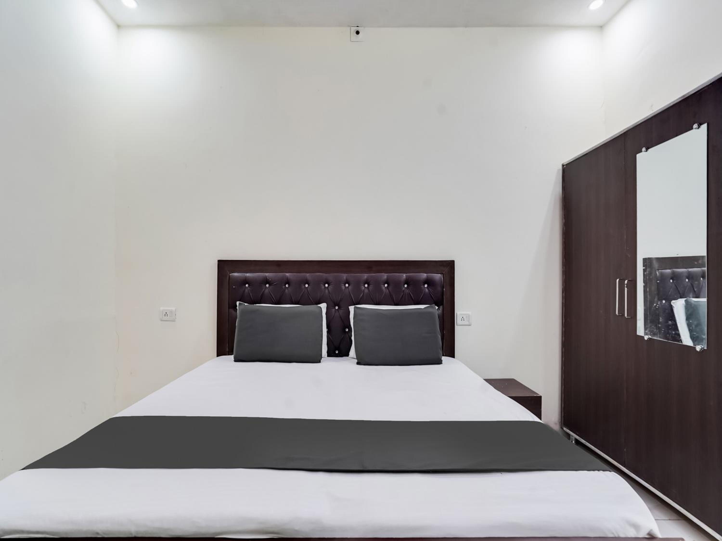 Standard Double Room photo 1