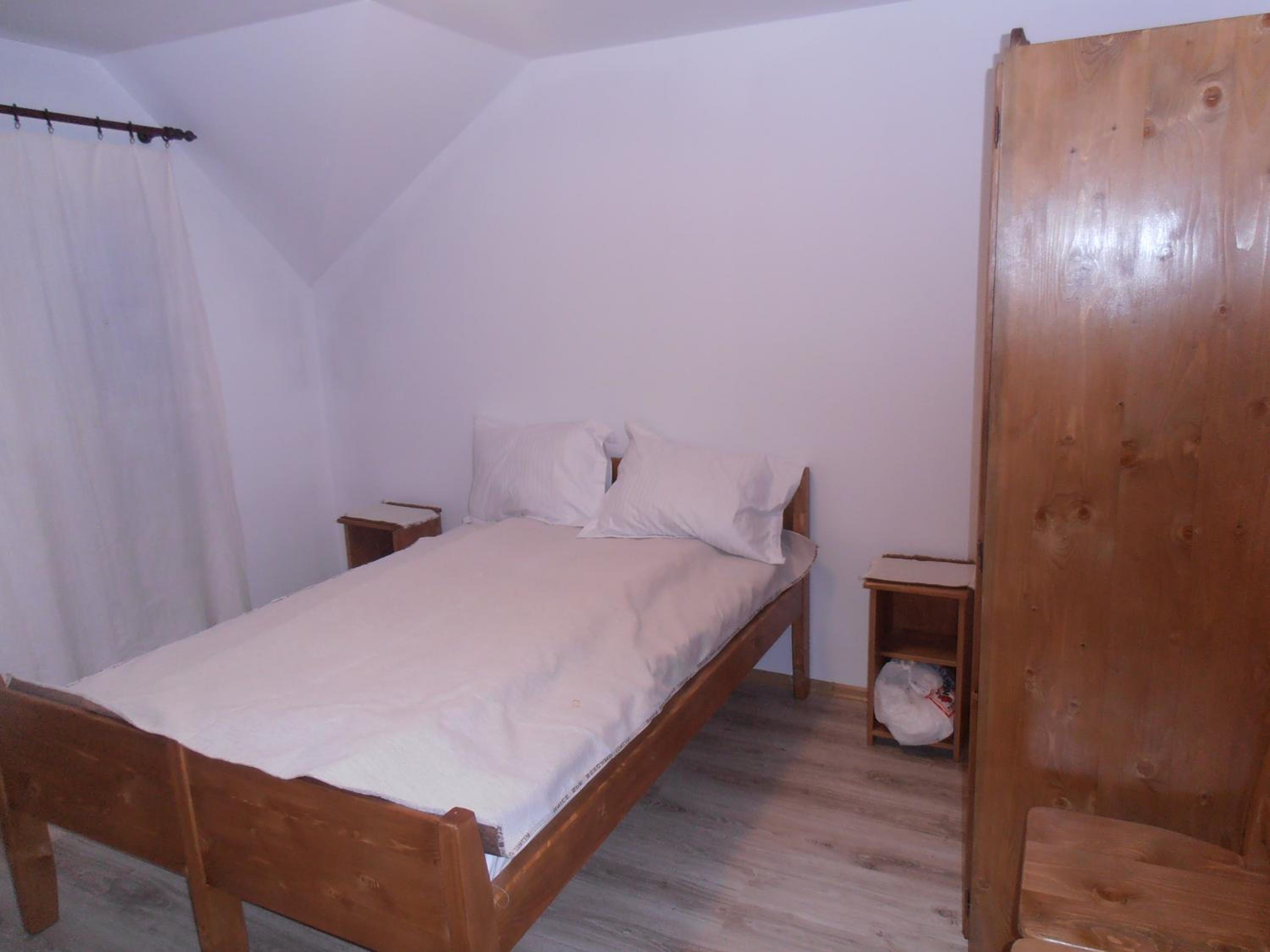 Double Room with Private Bathroom - Photo 1