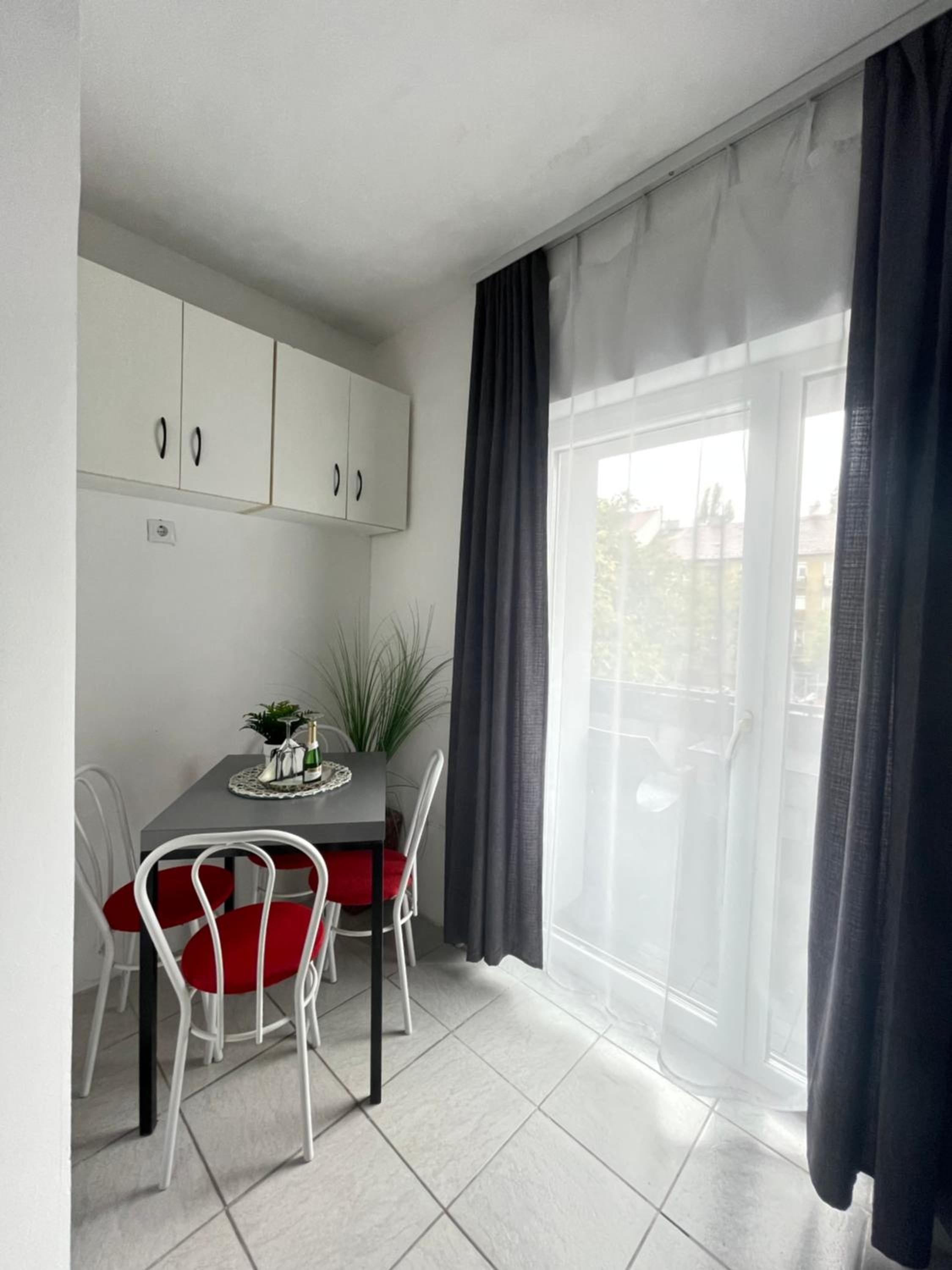 Apartment photo 3