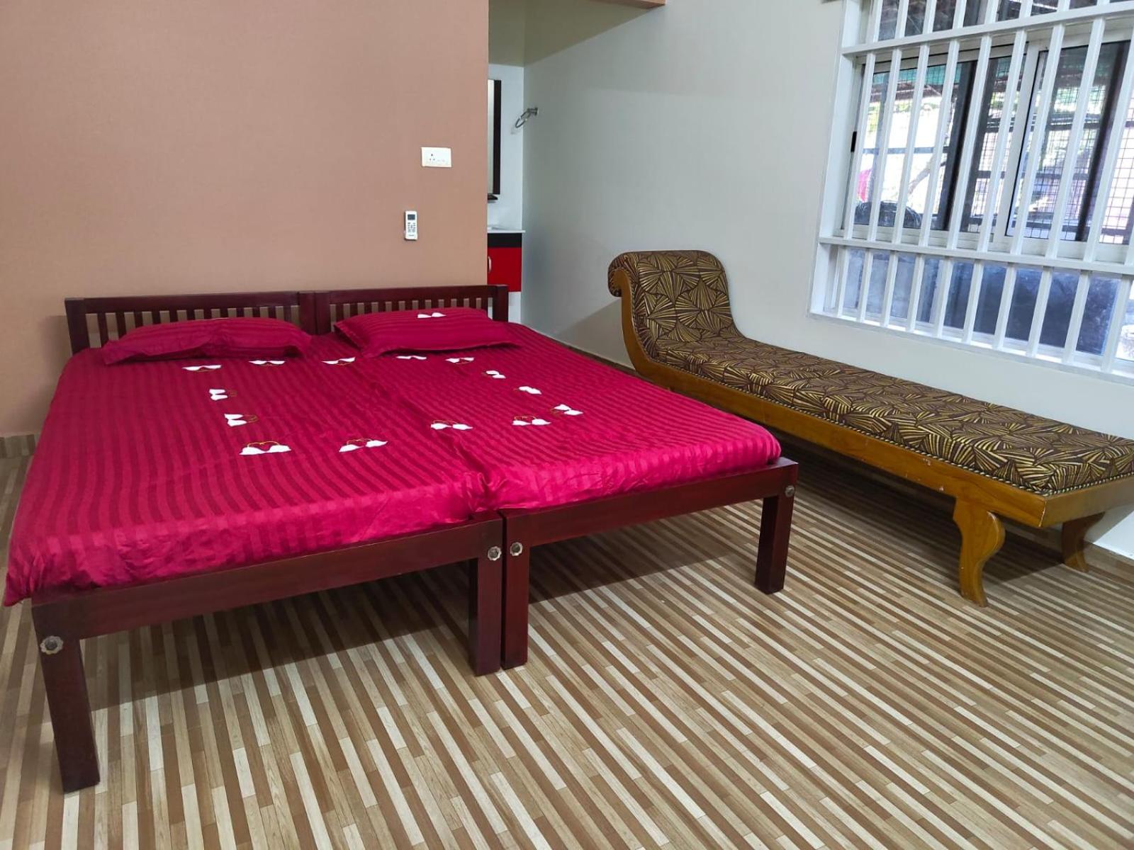 双人房