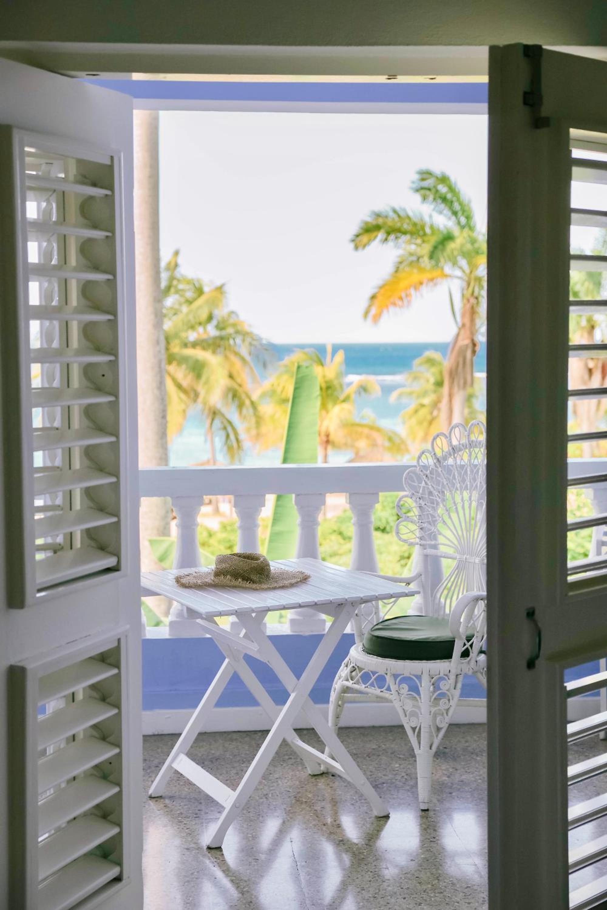 King Suite with Ocean View photo 2