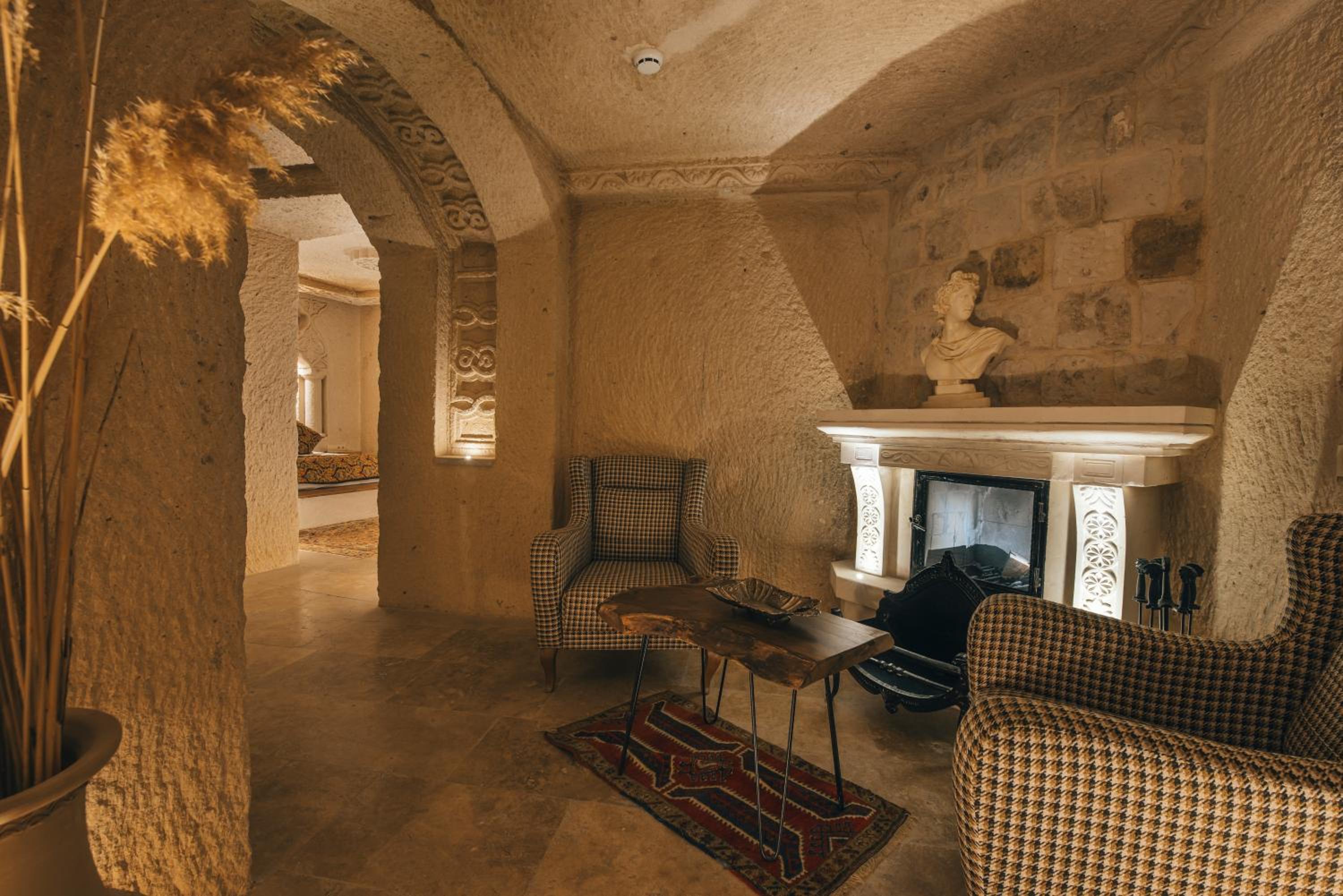 King Room with Spa Bath - Photo 2