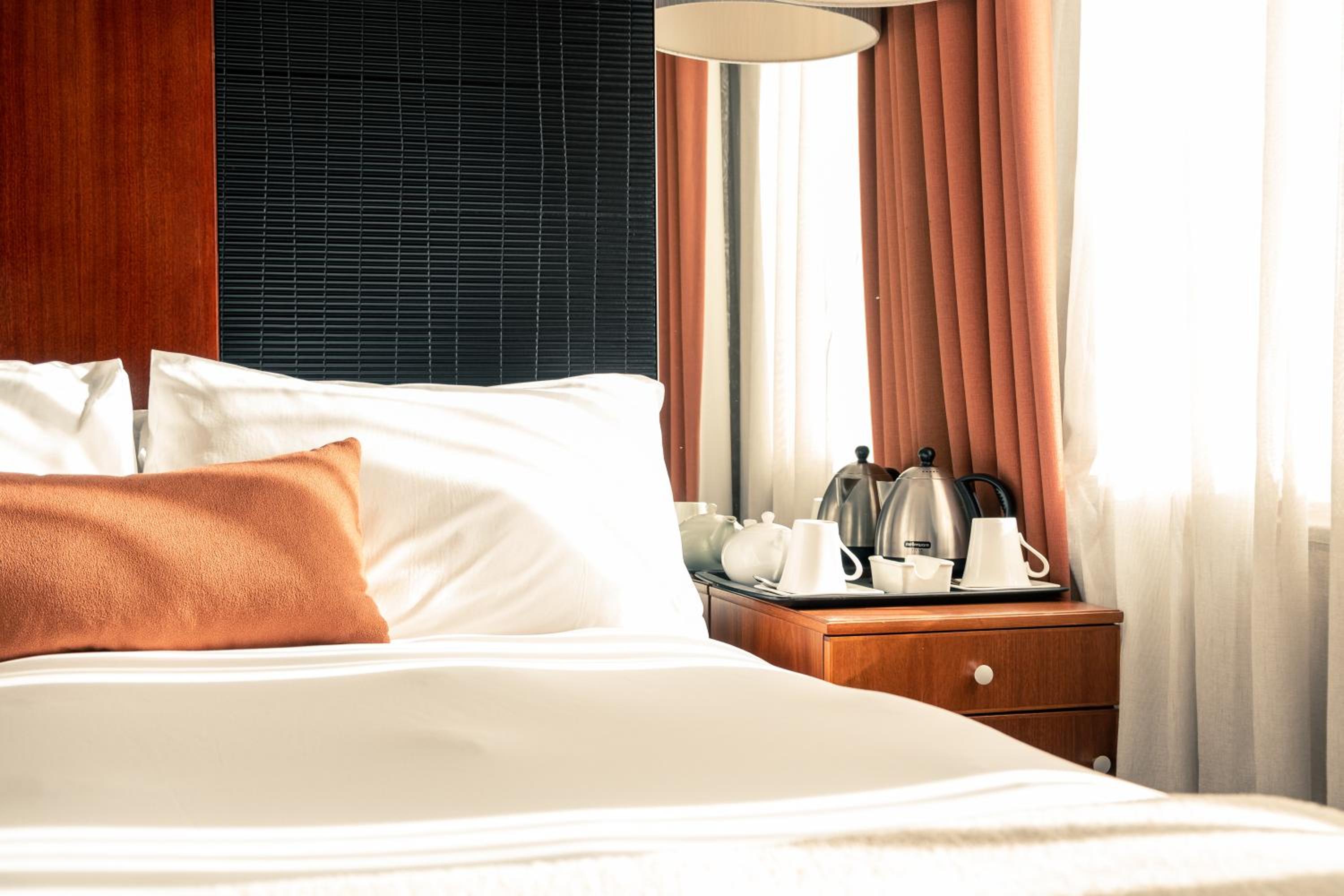 Small Double Room - Photo 13