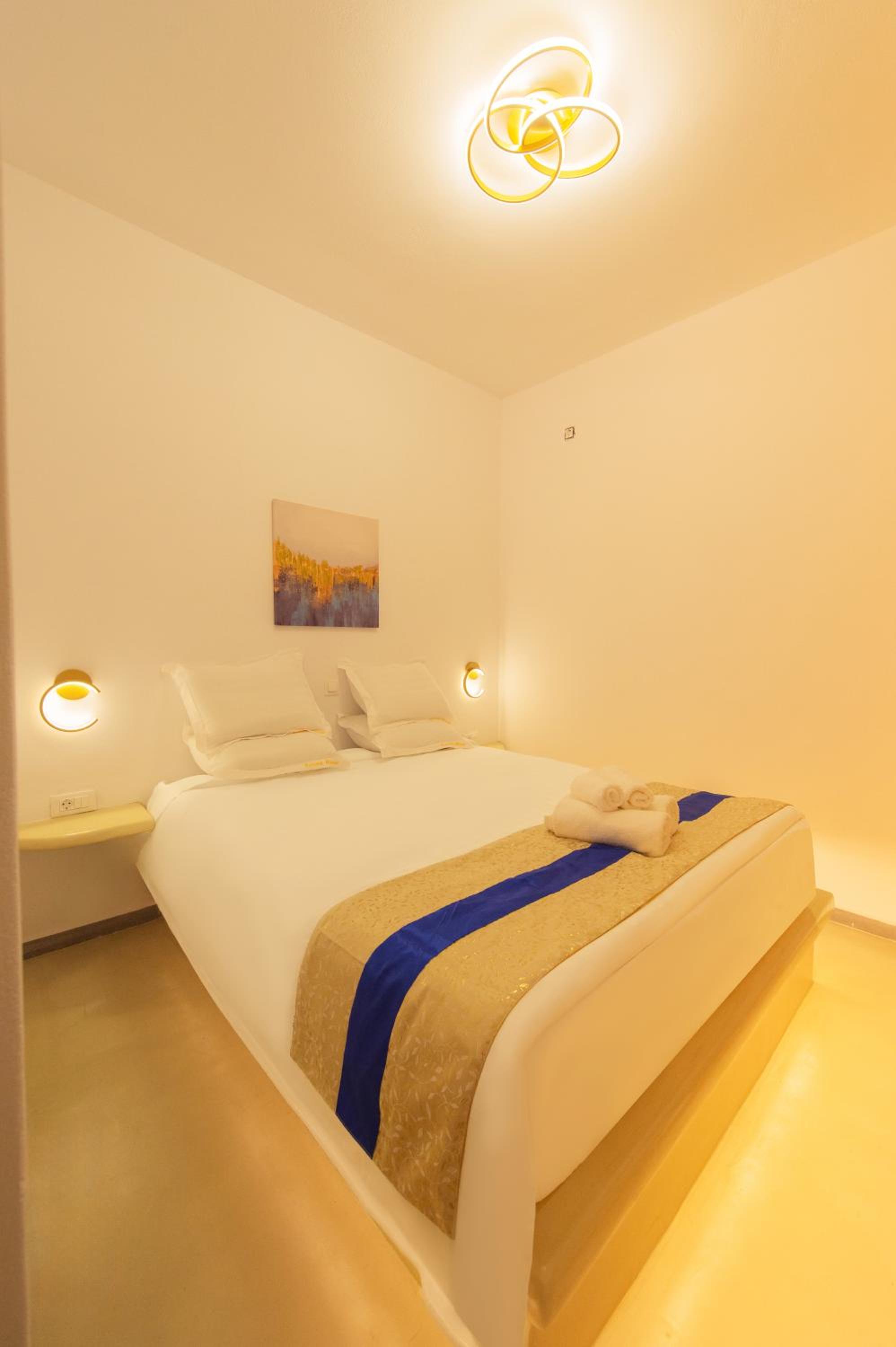 One-Bedroom Apartment With Spa Bath