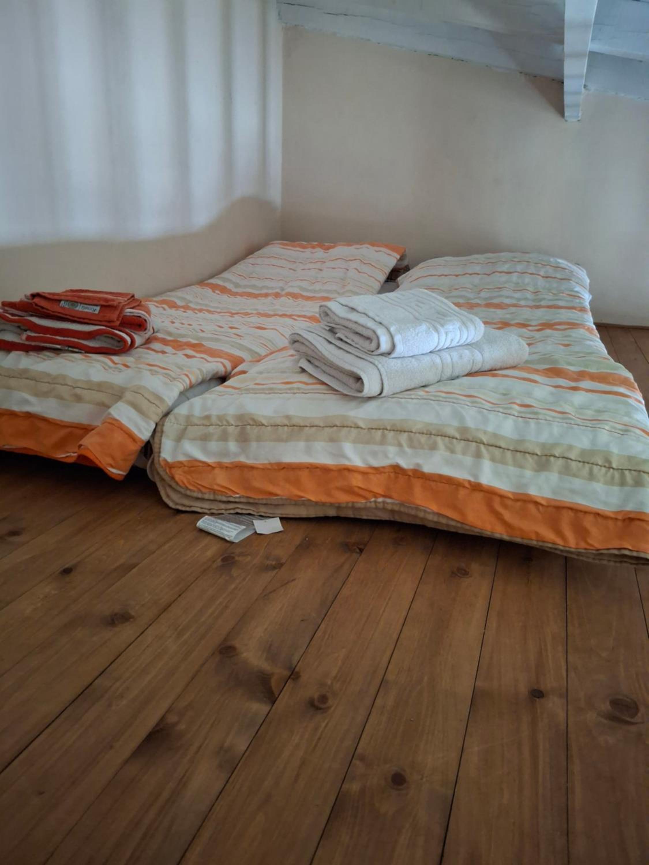 Two-Bedroom House photo 2