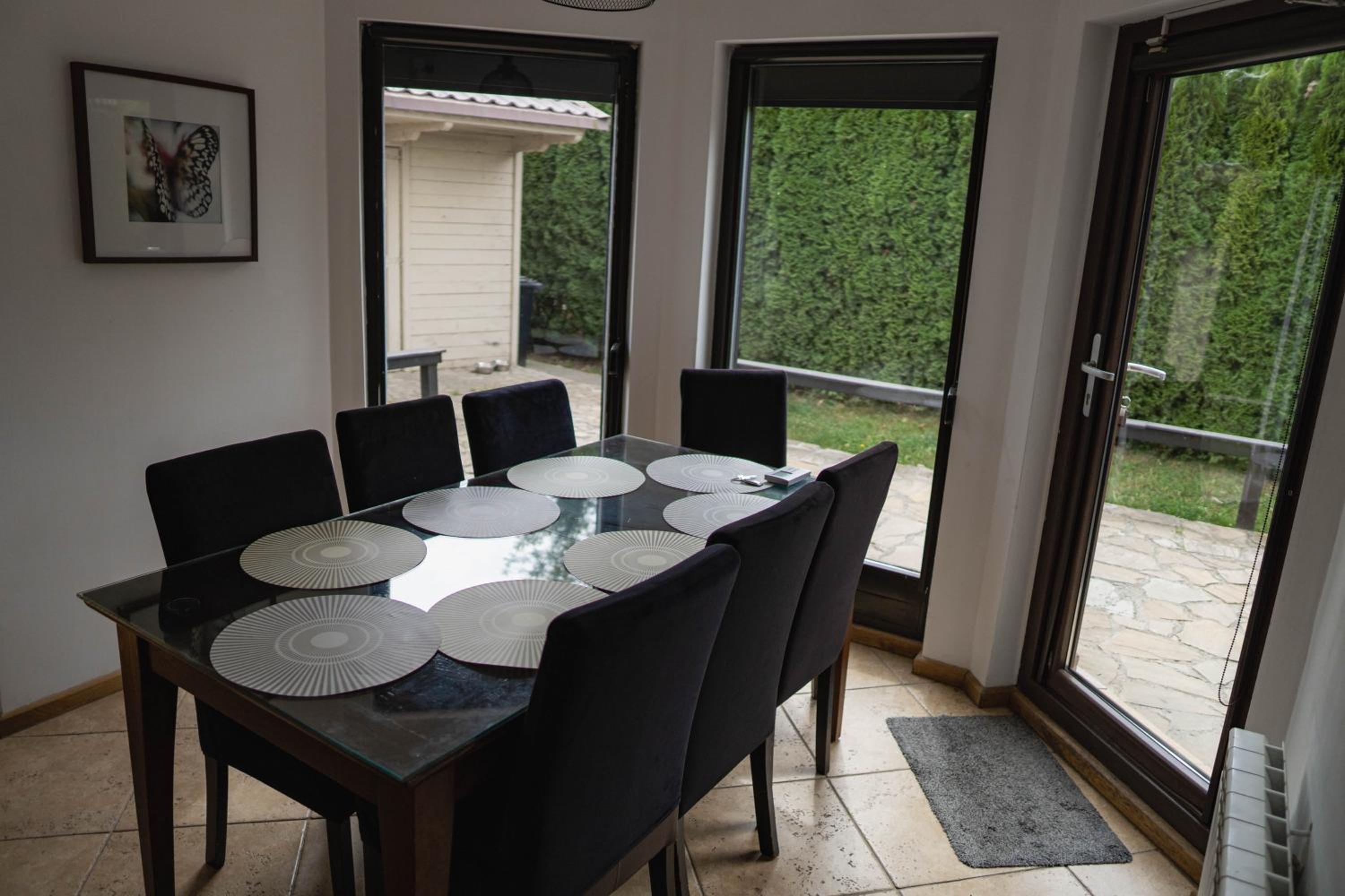 Villa photo 3