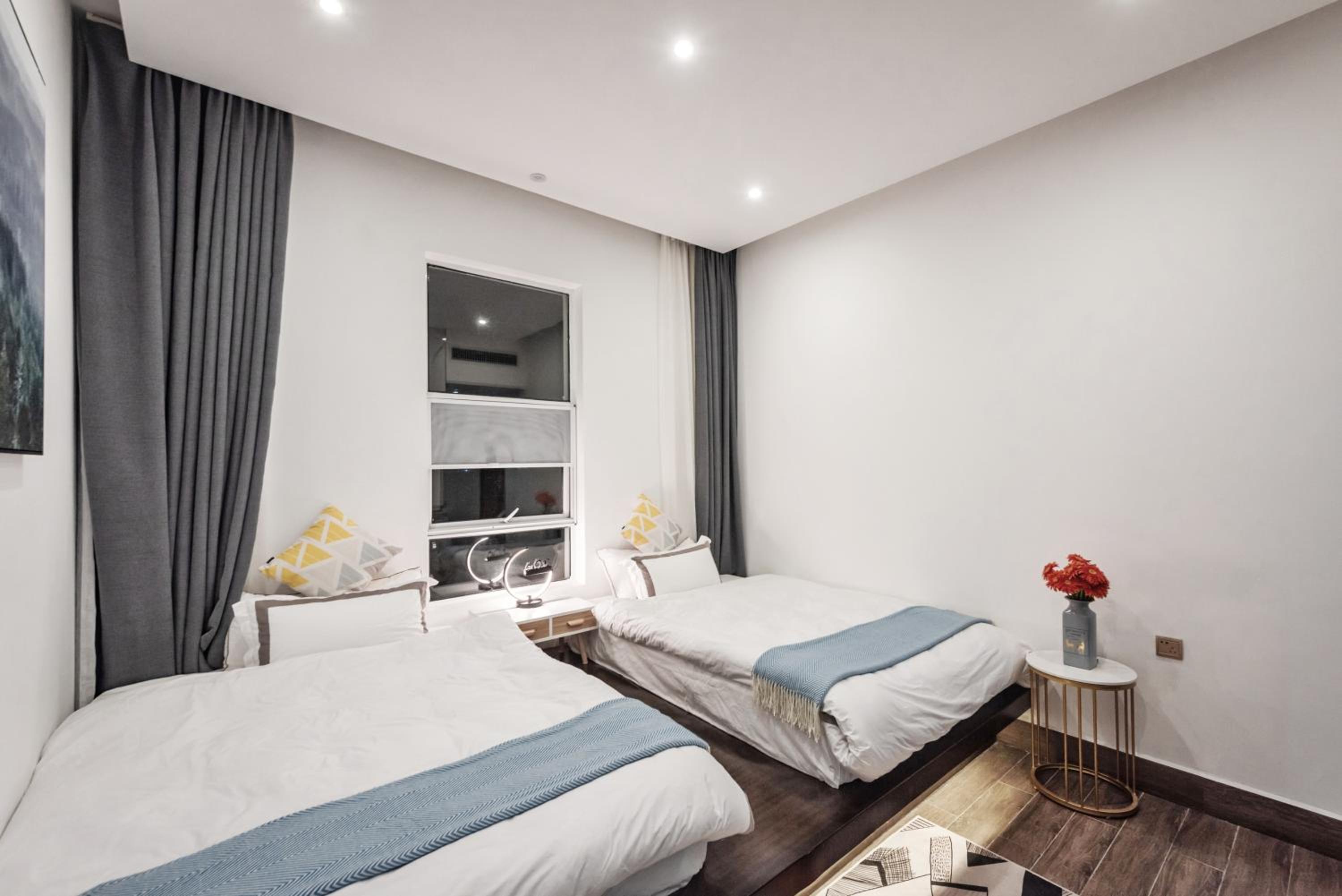 Twin Room With Private Bathroom