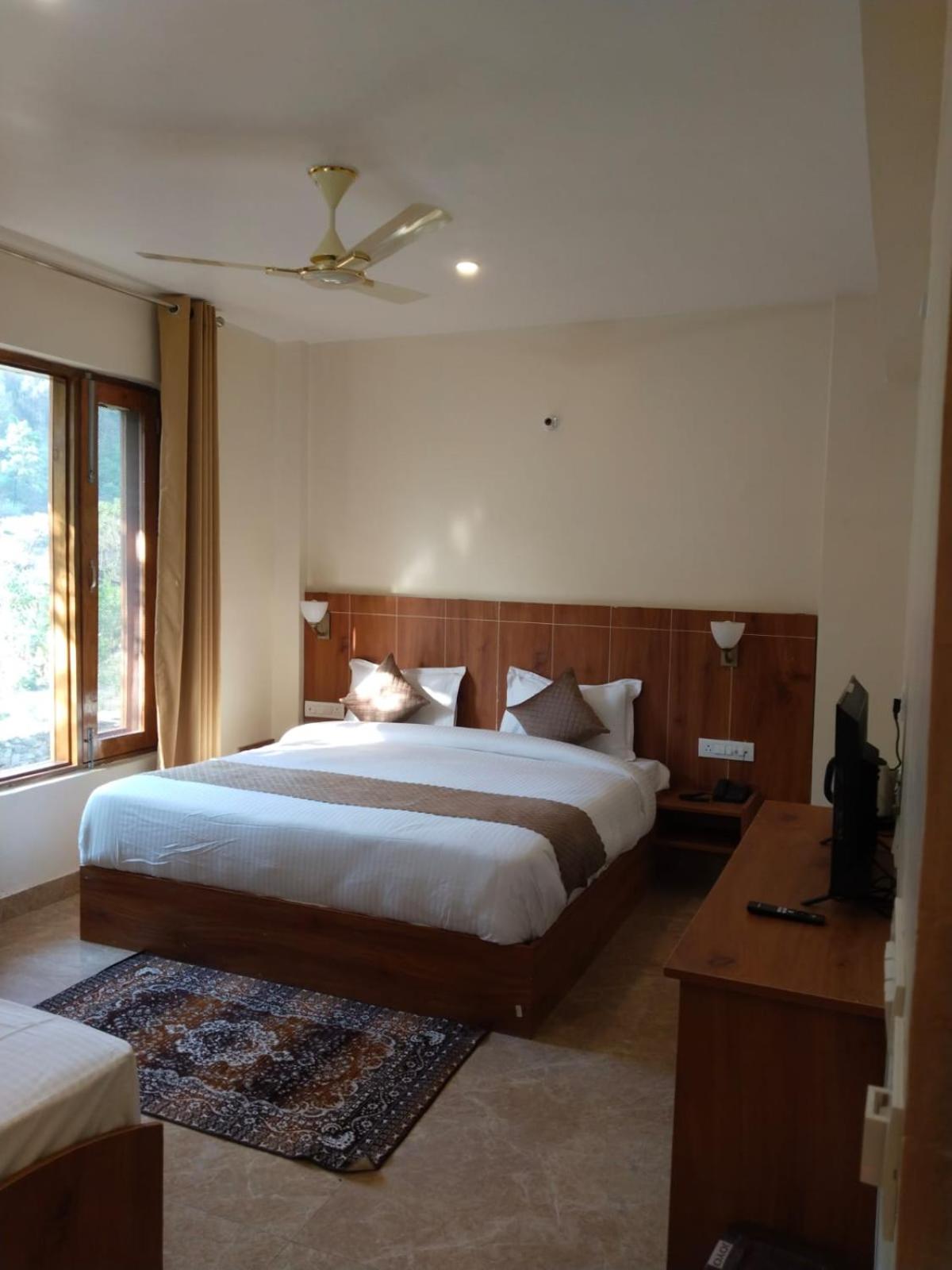 Superior King Room photo 3