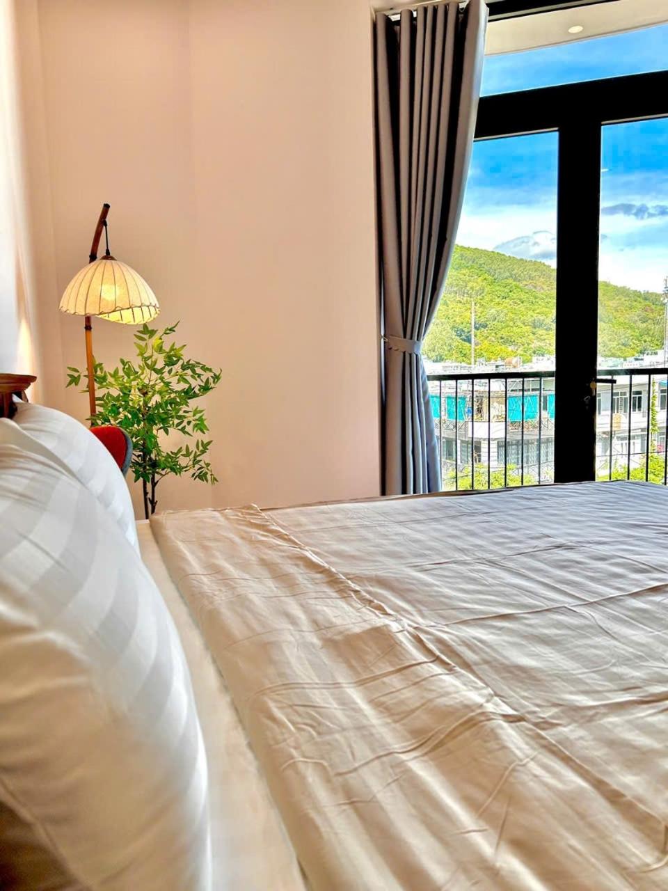 Large Double Room photo 2