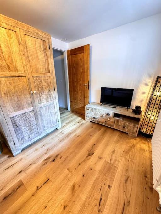 Villa photo 1