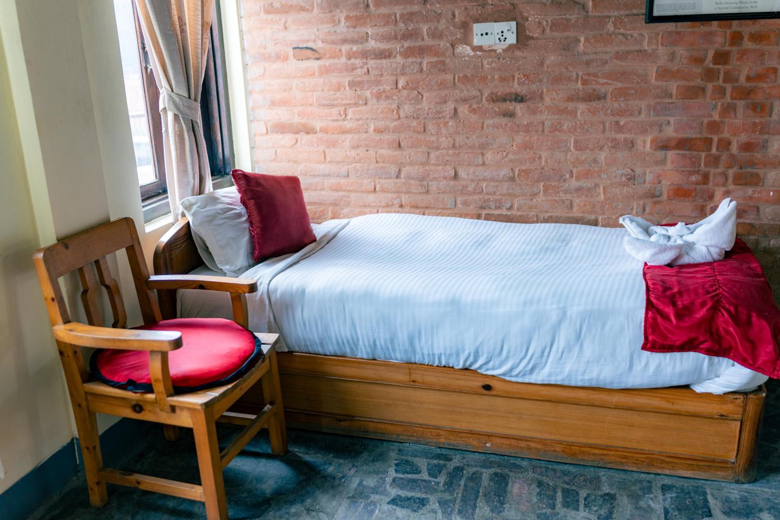 Deluxe Single Room with Balcony photo 3