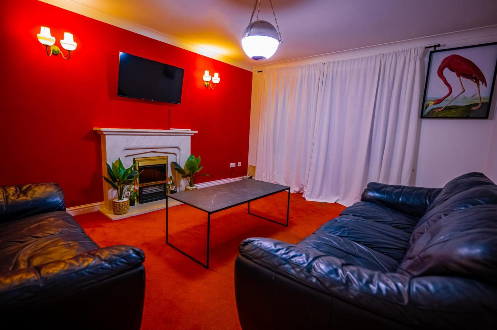 Apartment photo 2