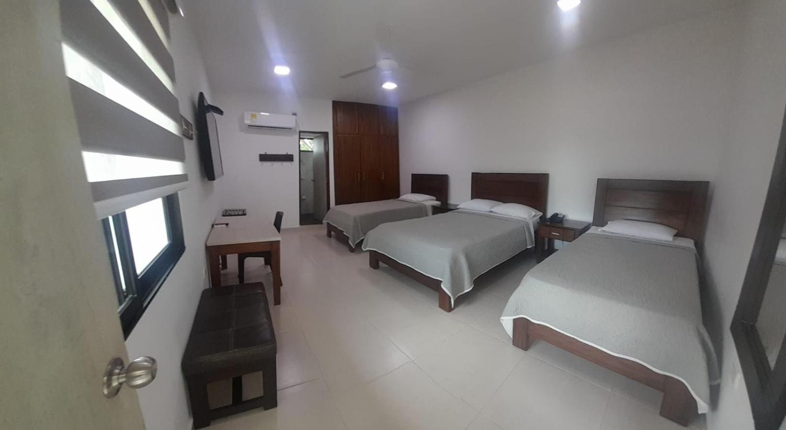 Standard Triple Room photo 2