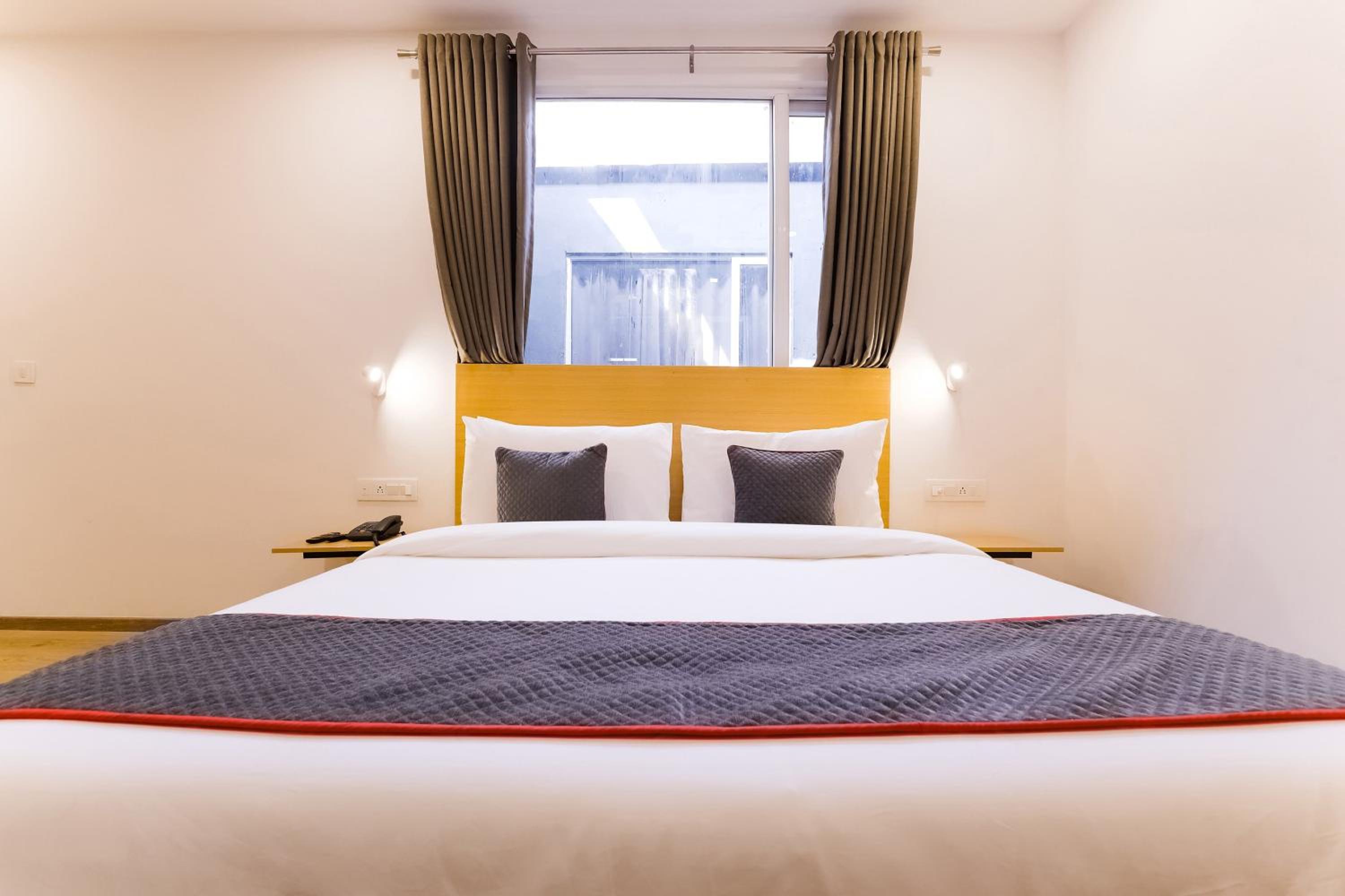 Standard Double Room photo 2