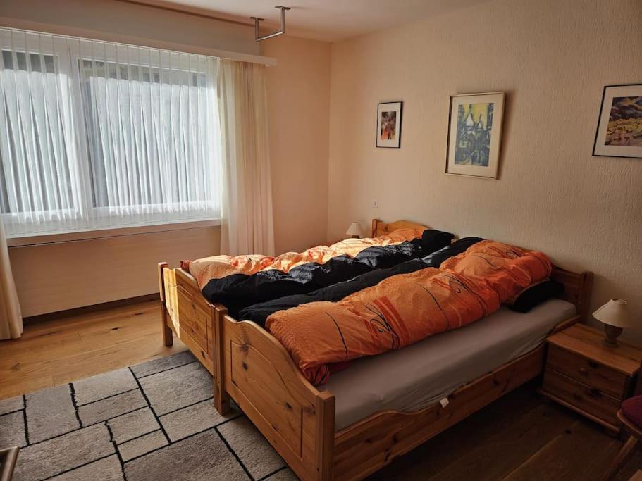 Three-Bedroom Apartment photo 1