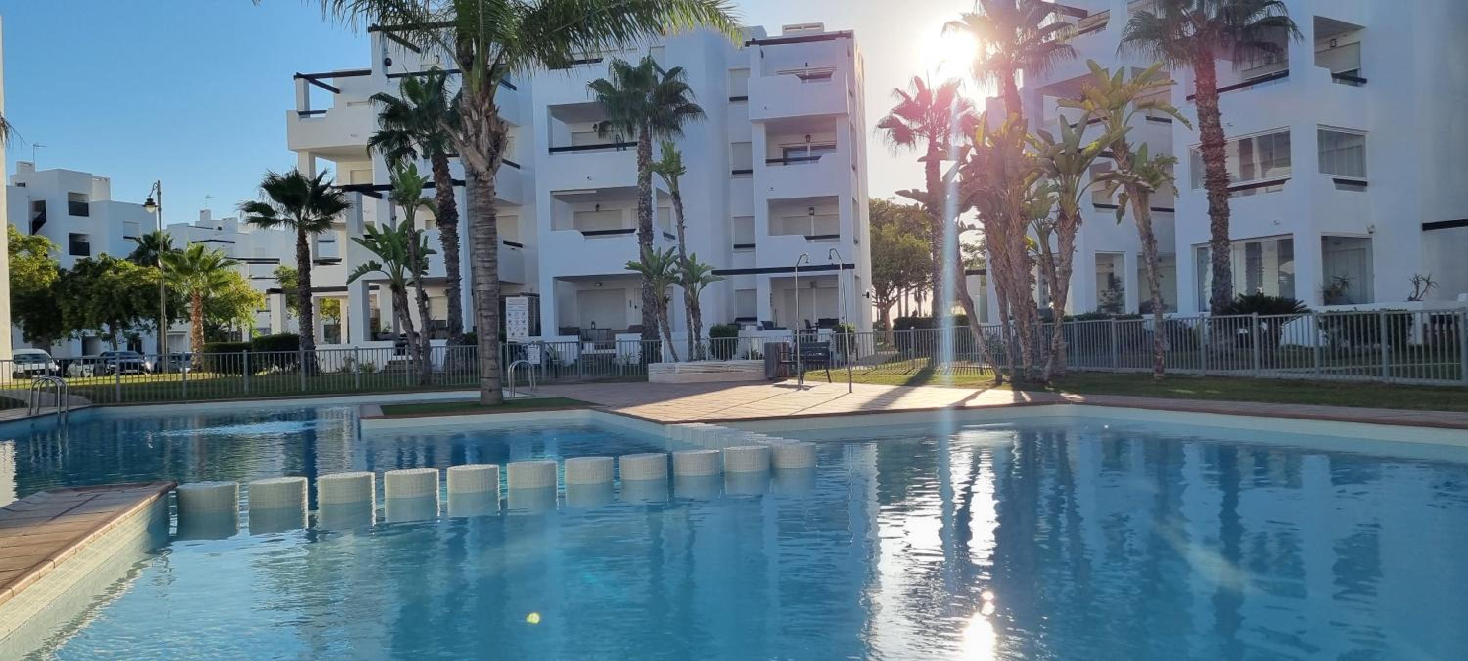 Two-Bedroom Apartment With Pool View photo 2