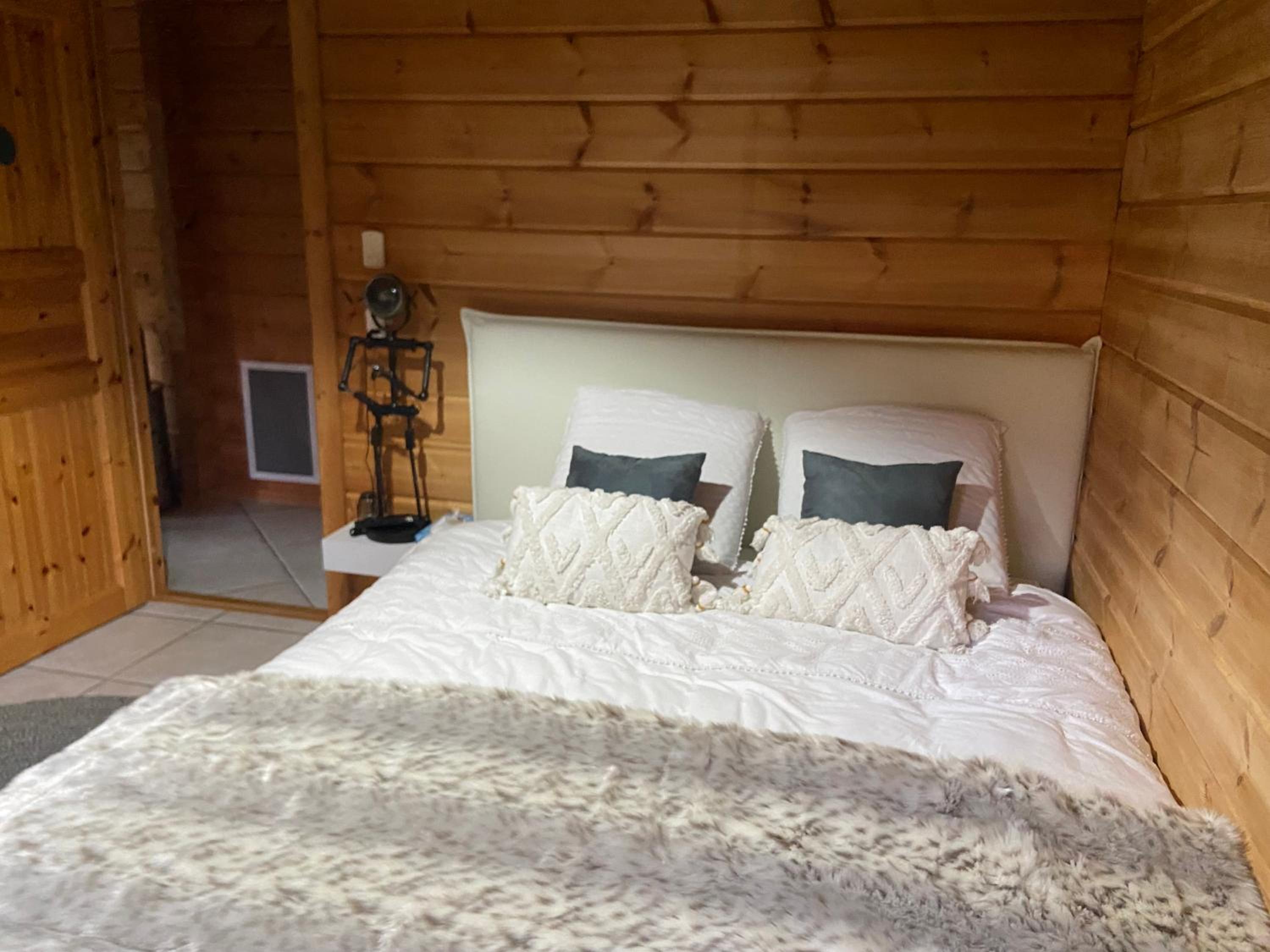 Double Room with Private Bathroom photo 1