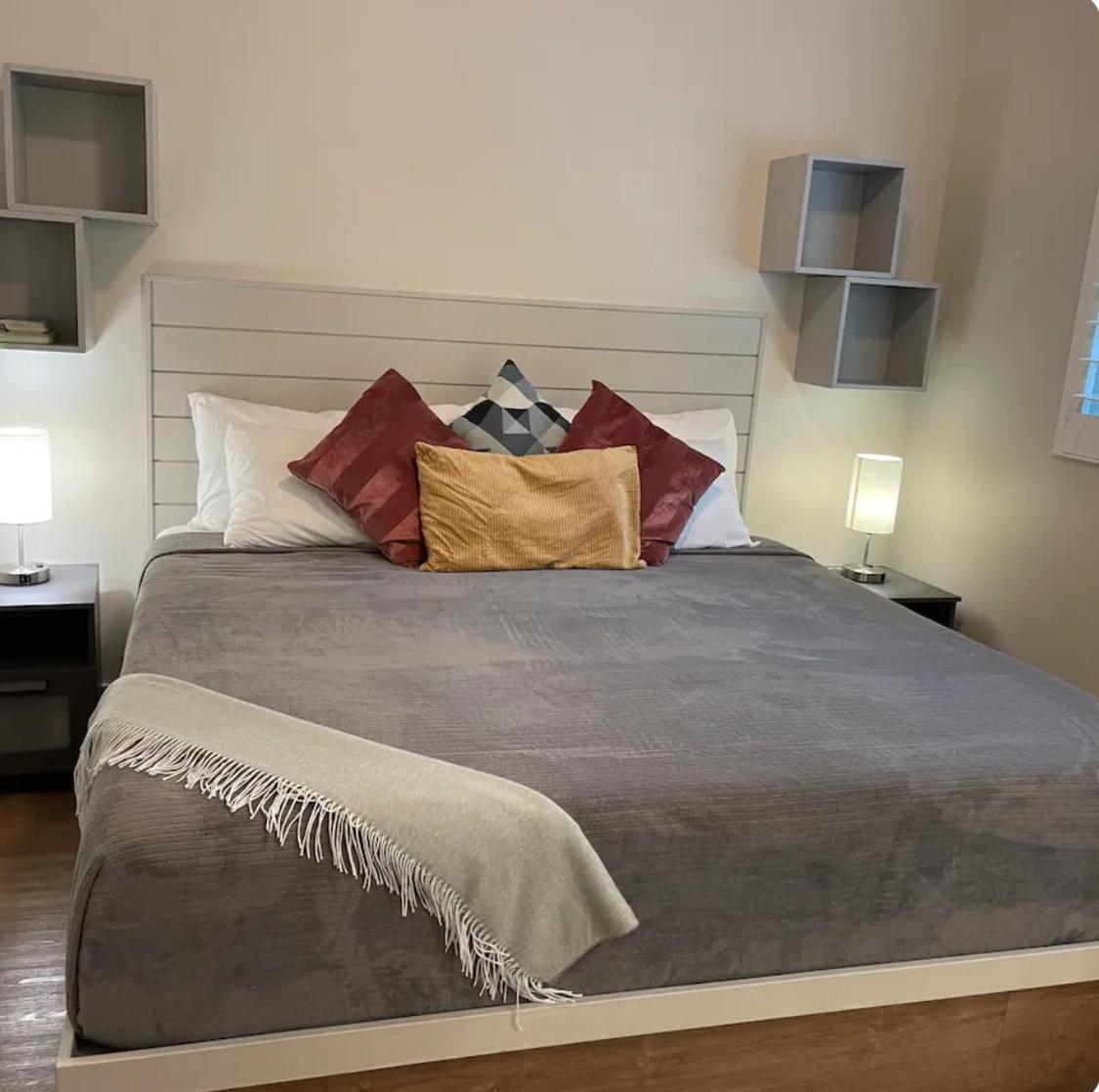 Two-Bedroom Apartment with Partial Ocean View