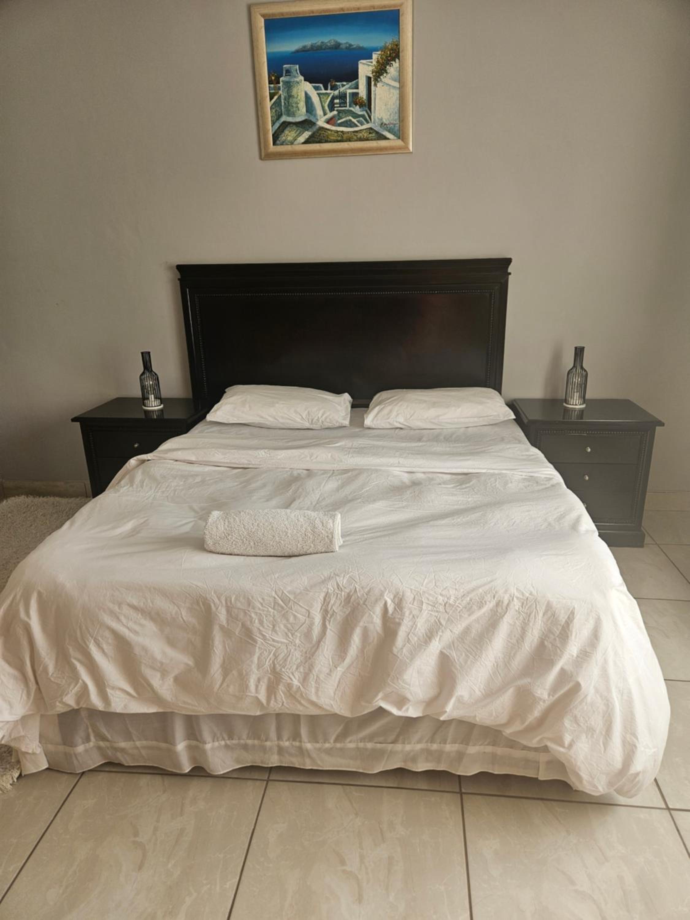 Three-Bedroom Villa photo 3