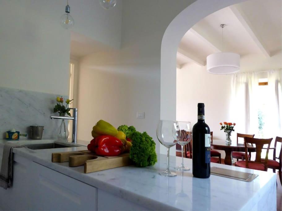Villa photo 2