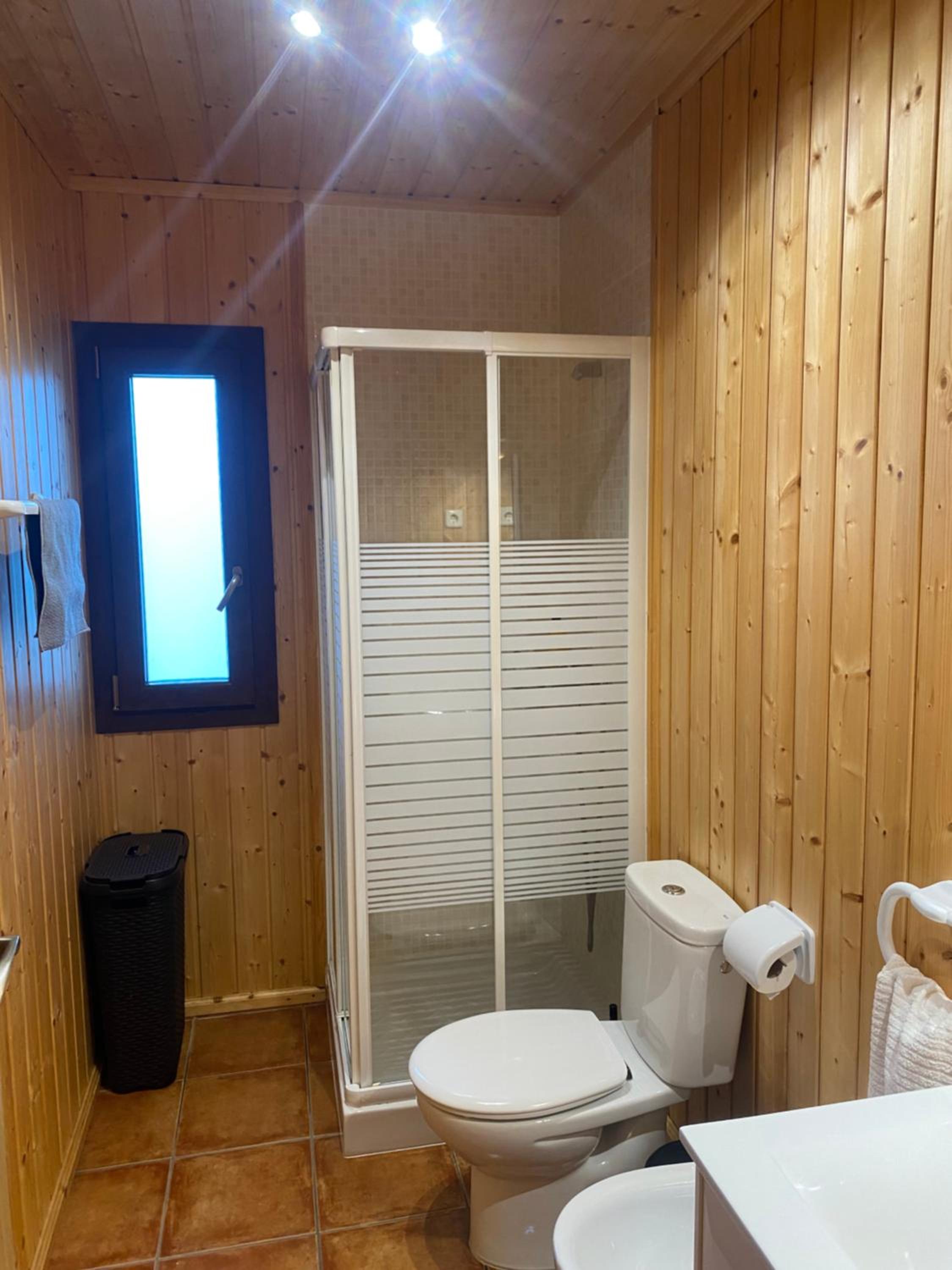 Three-Bedroom House photo 2