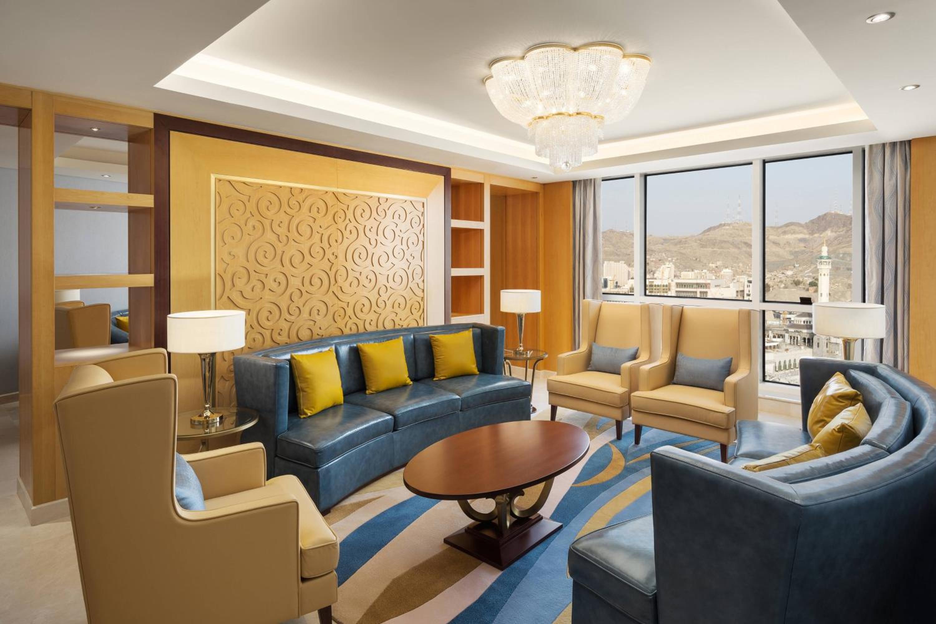 Three Bedroom Tower Suite, 3 Bedroom Suite