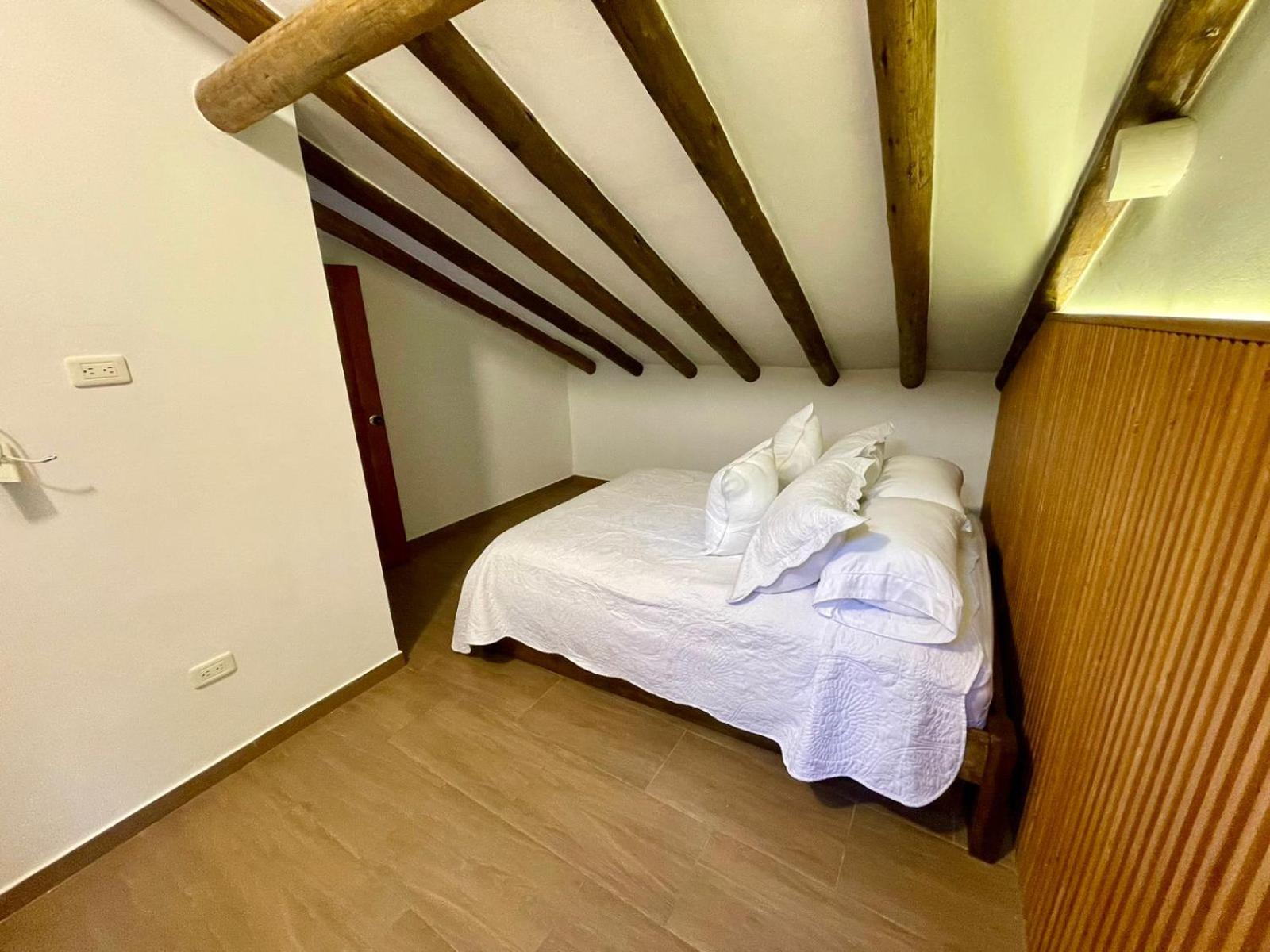 Small Double Room photo 2
