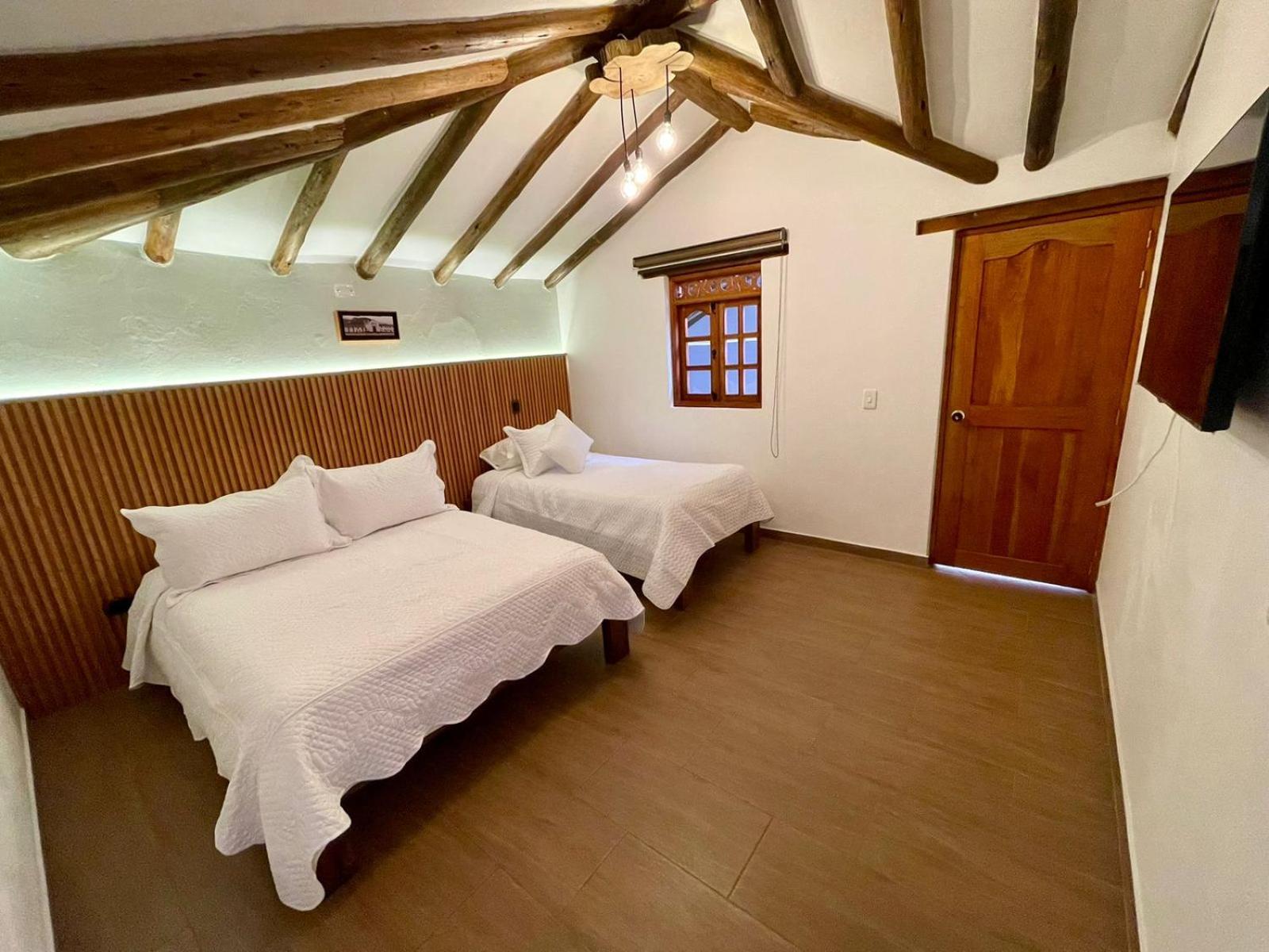 Triple Room with Balcony photo 2