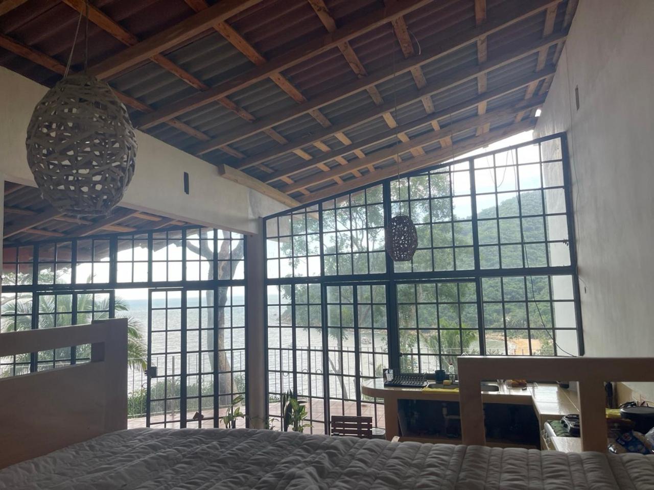 Family Room with Sea View