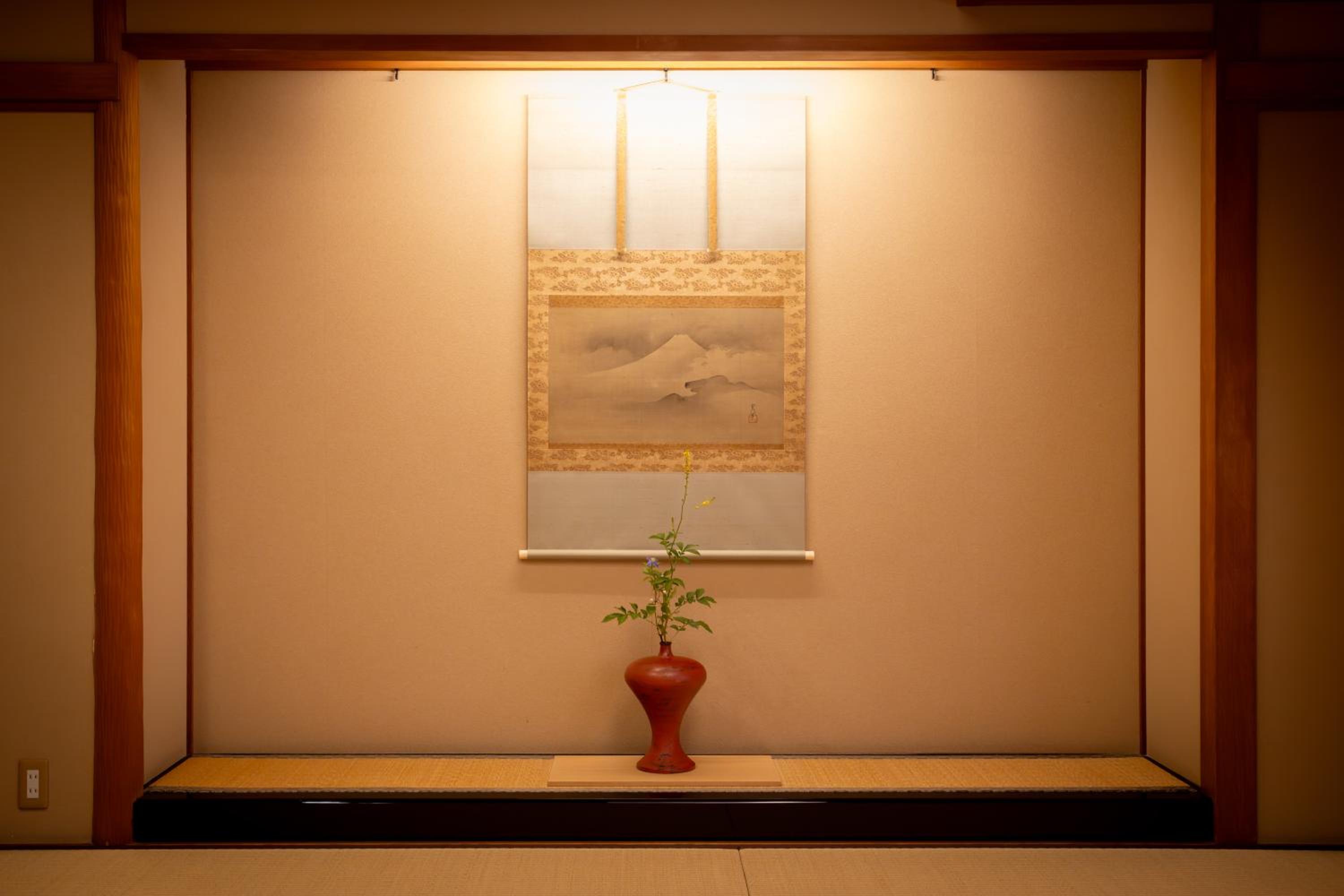 Deluxe Japanese-Style Room