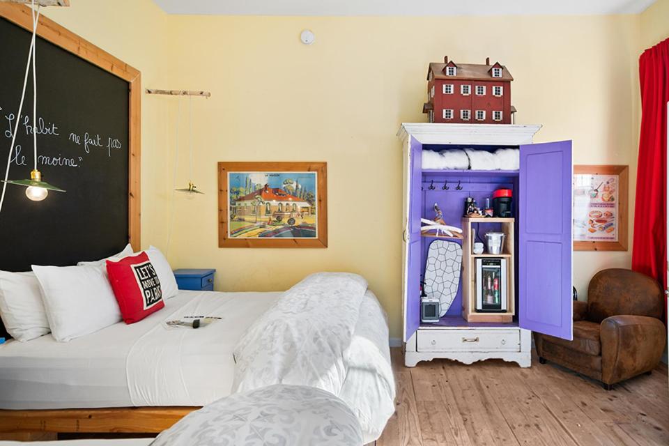 Double Room with Private Bathroom