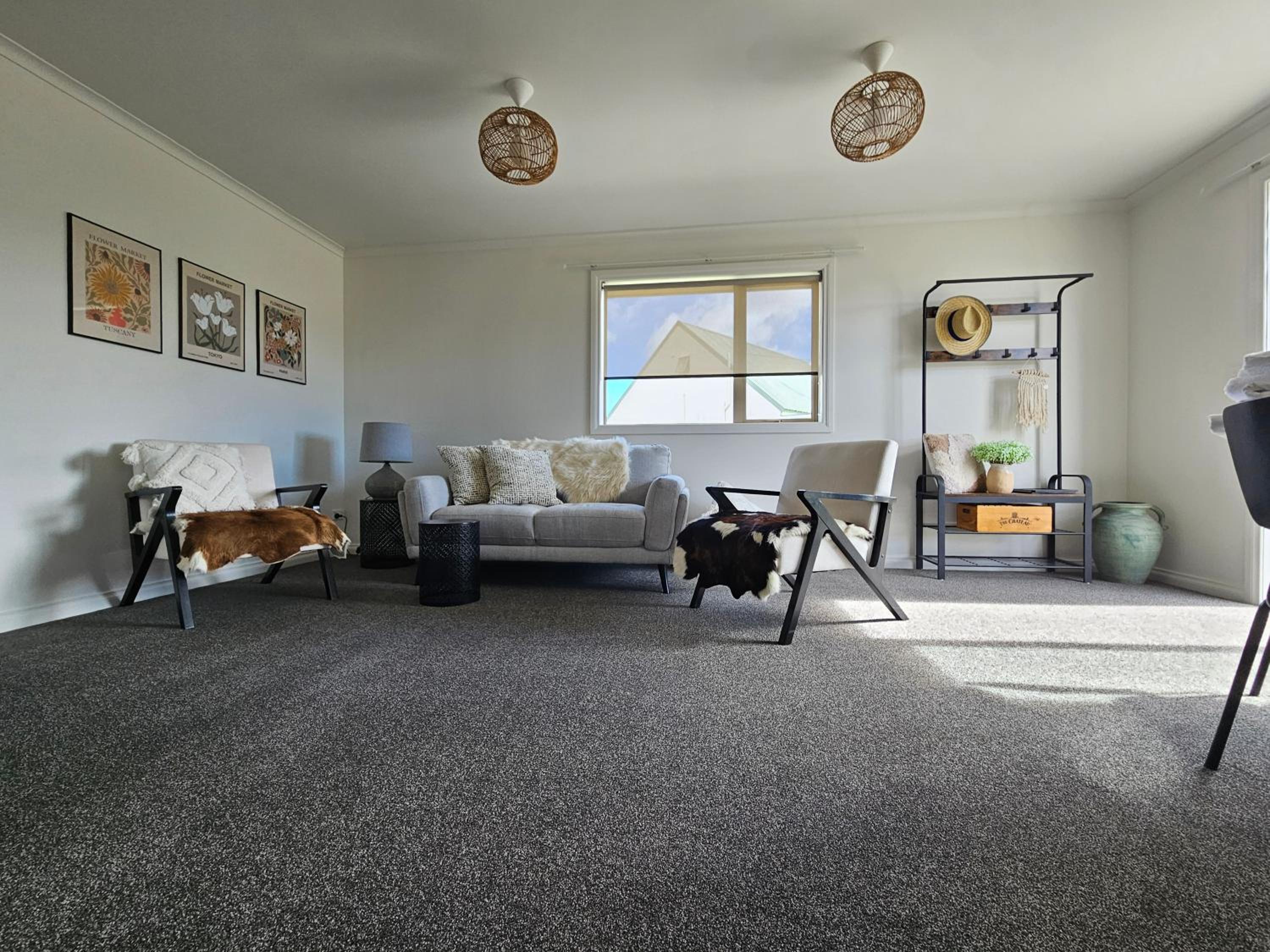 Two-Bedroom House - Photo 8
