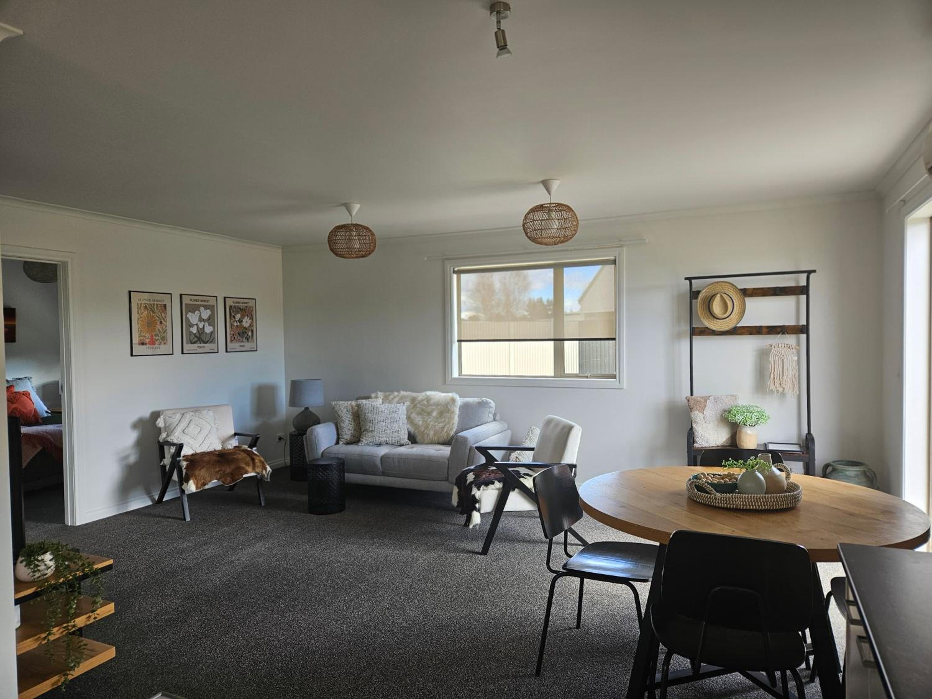 Two-Bedroom House - Photo 1