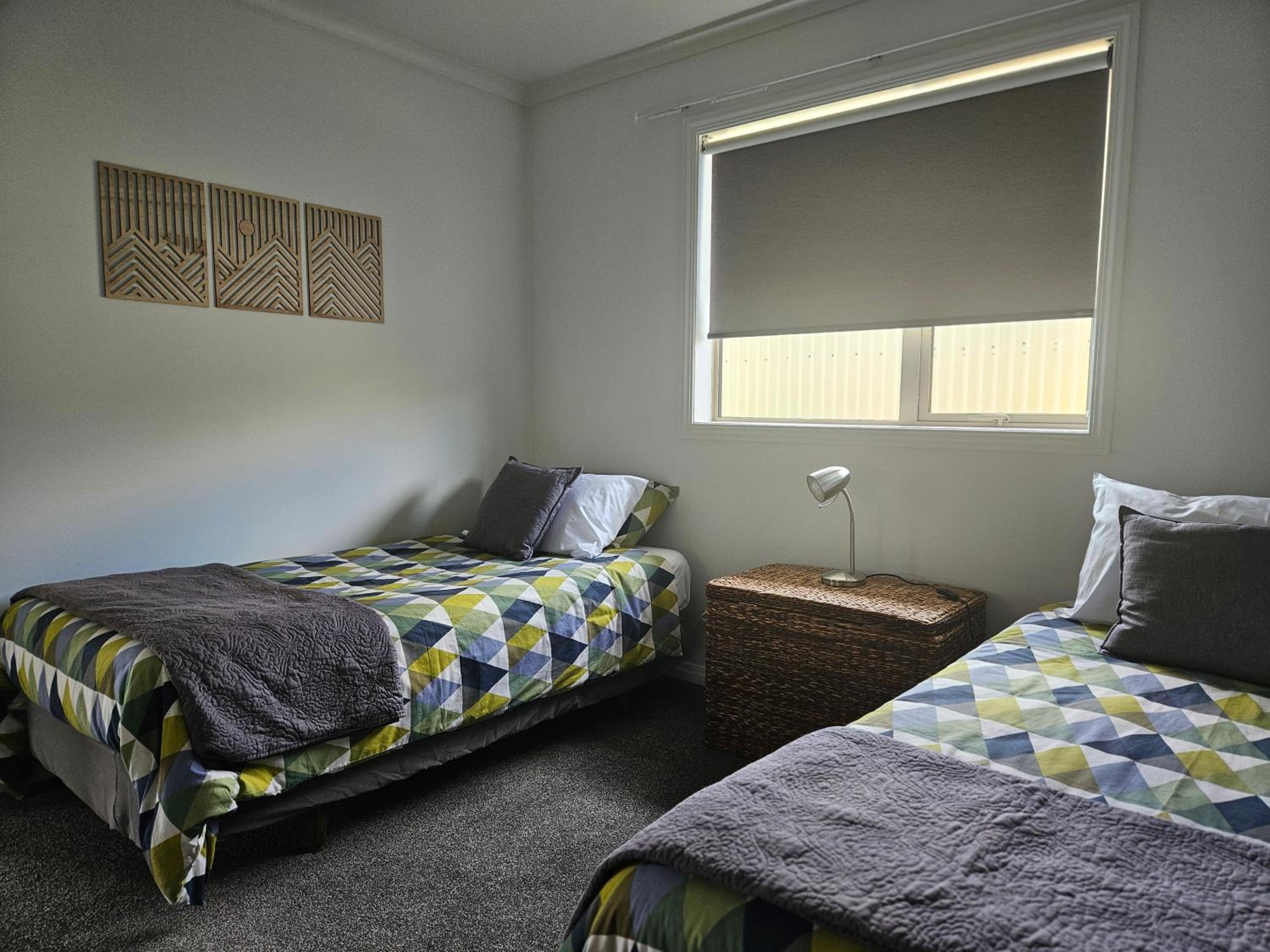Two-Bedroom House - Photo 3