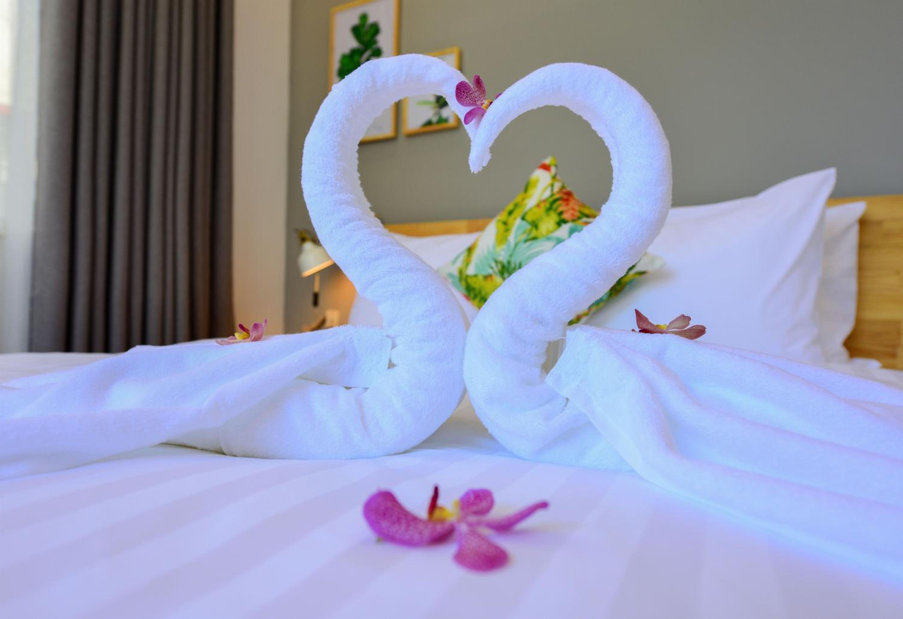 Deluxe Room - Photo 8