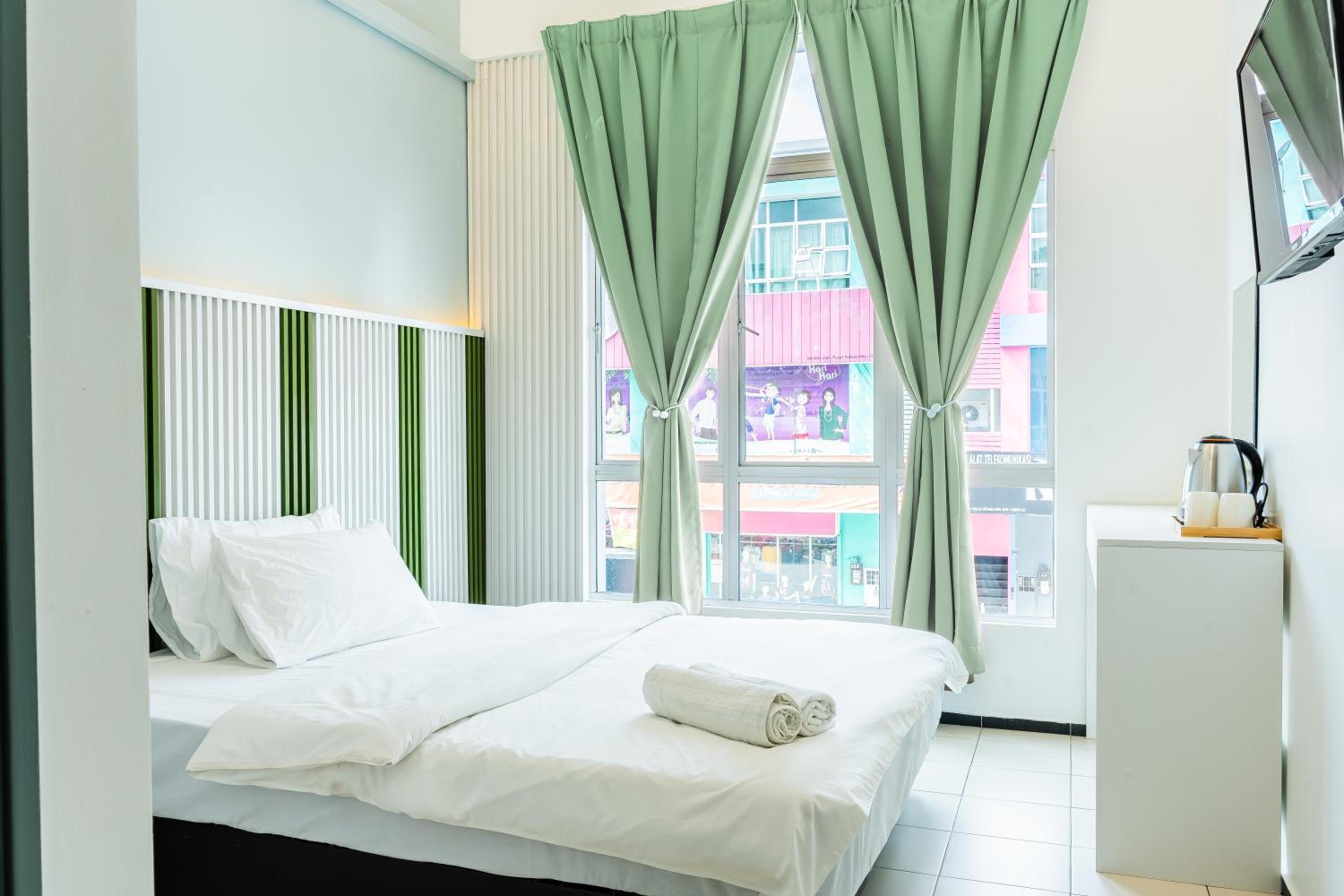 Deluxe Double Room photo 2