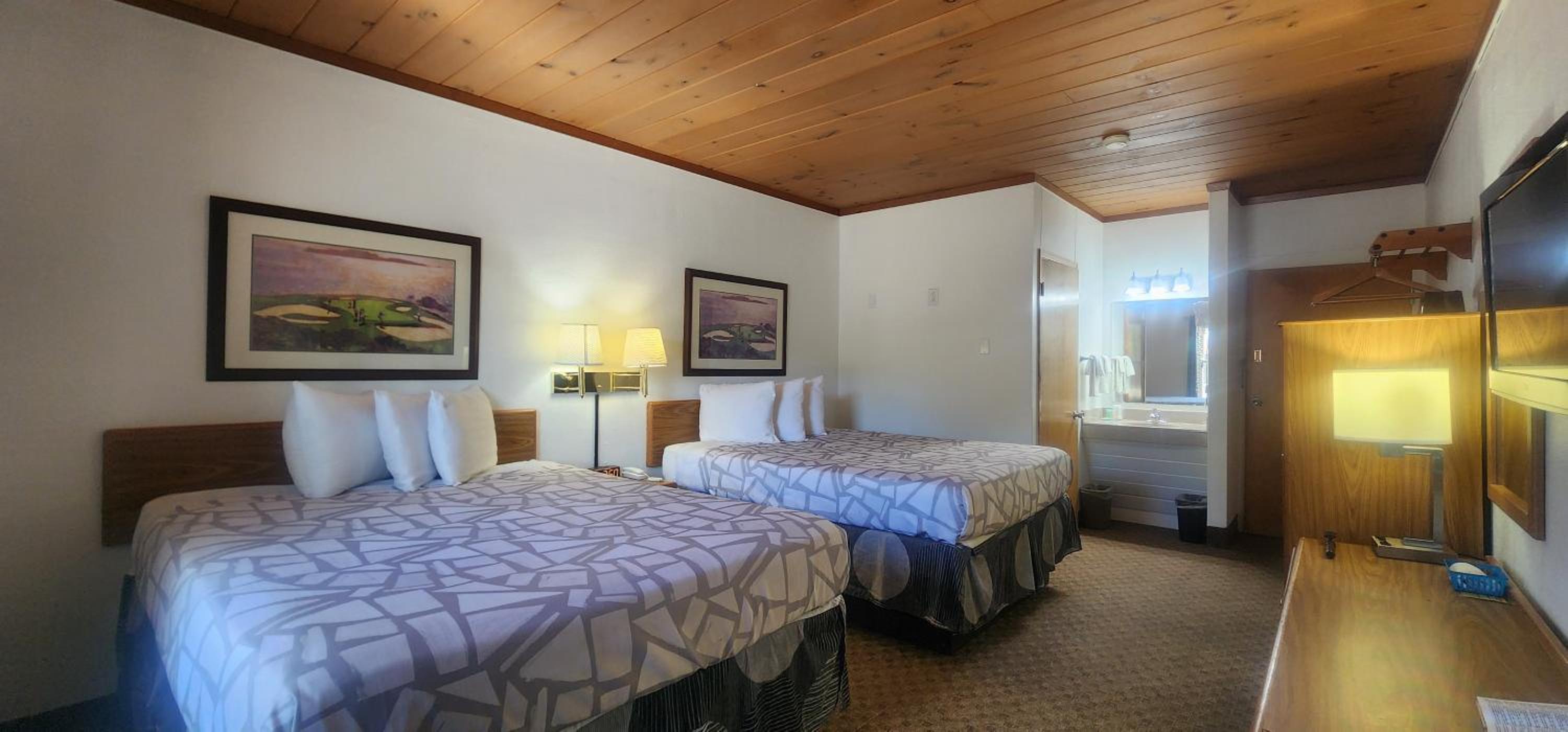 Standard Queen Room - Photo 1