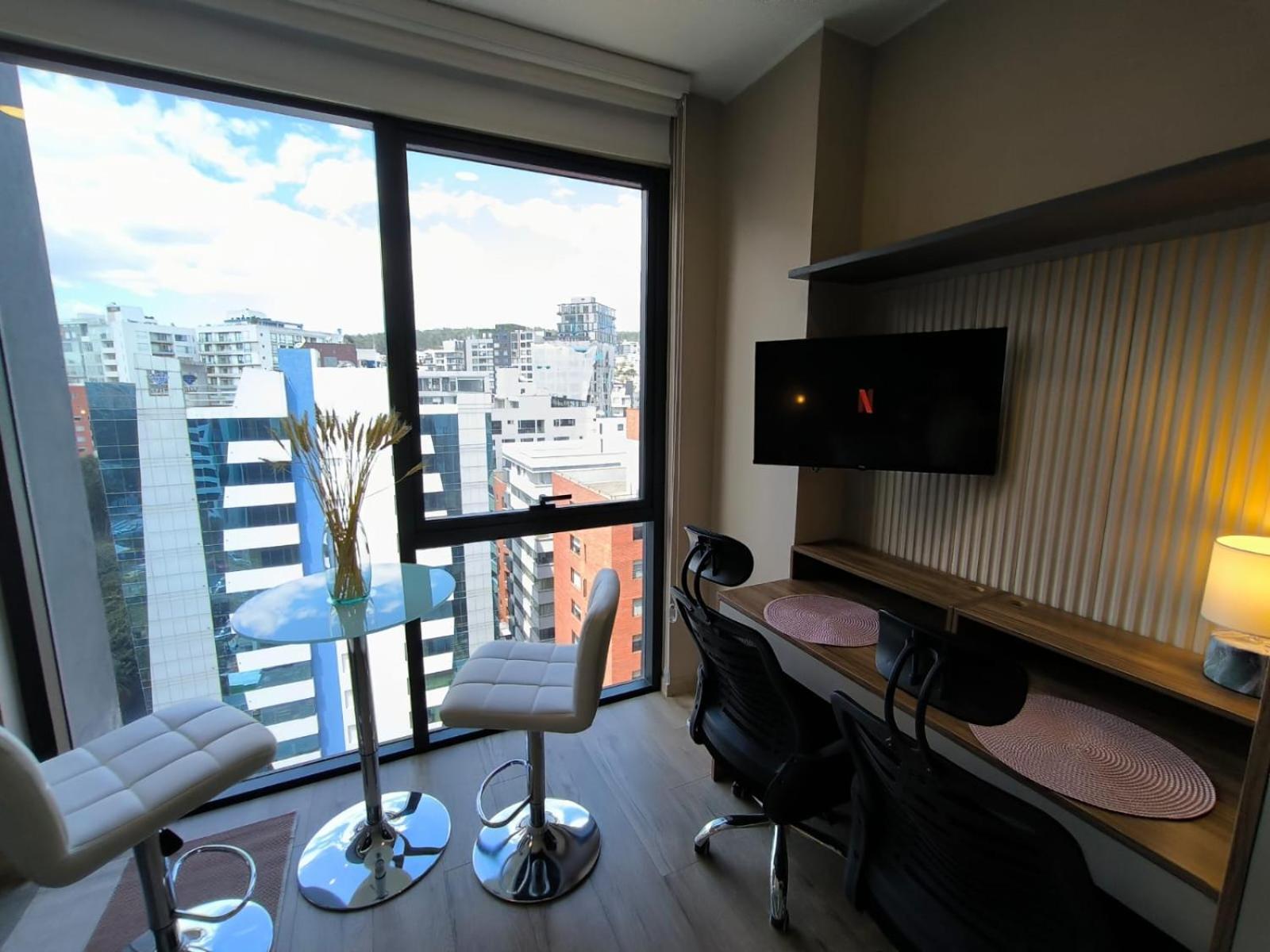 Deluxe Suite photo 2