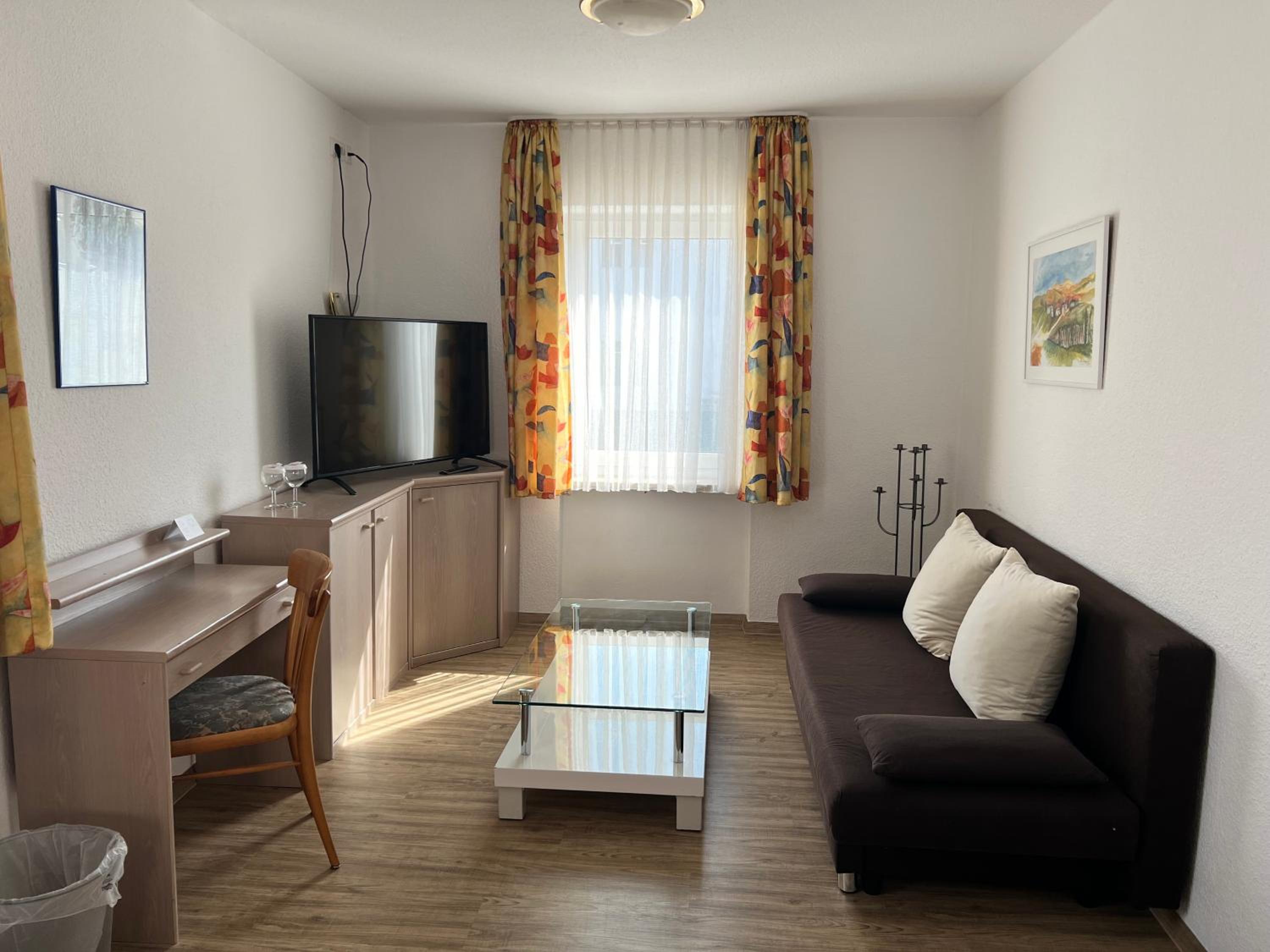 Apartment - Ground Floor photo 2