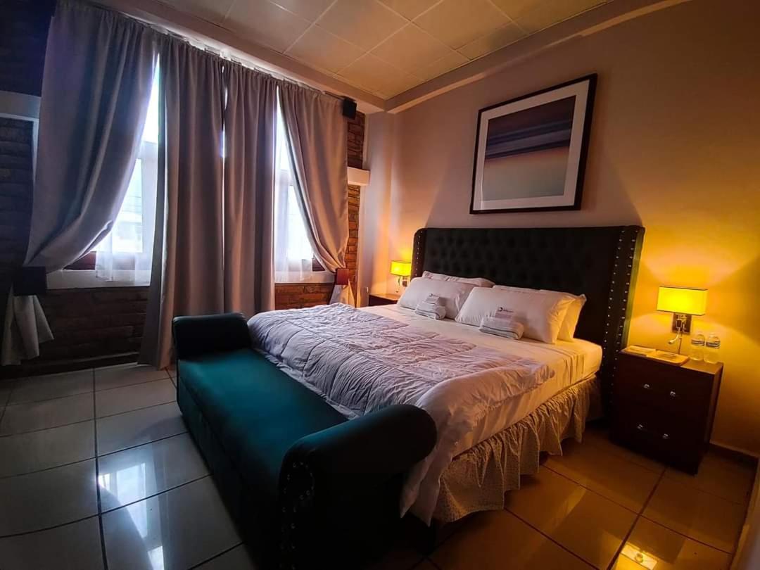 Suite photo 1