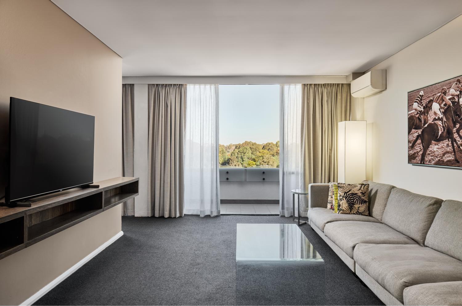 King Suite With Spa photo 2