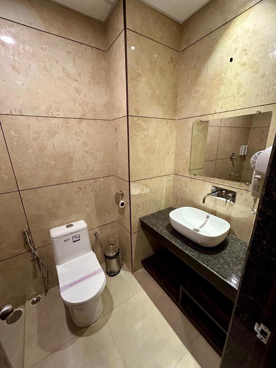 Deluxe Double Room photo 3