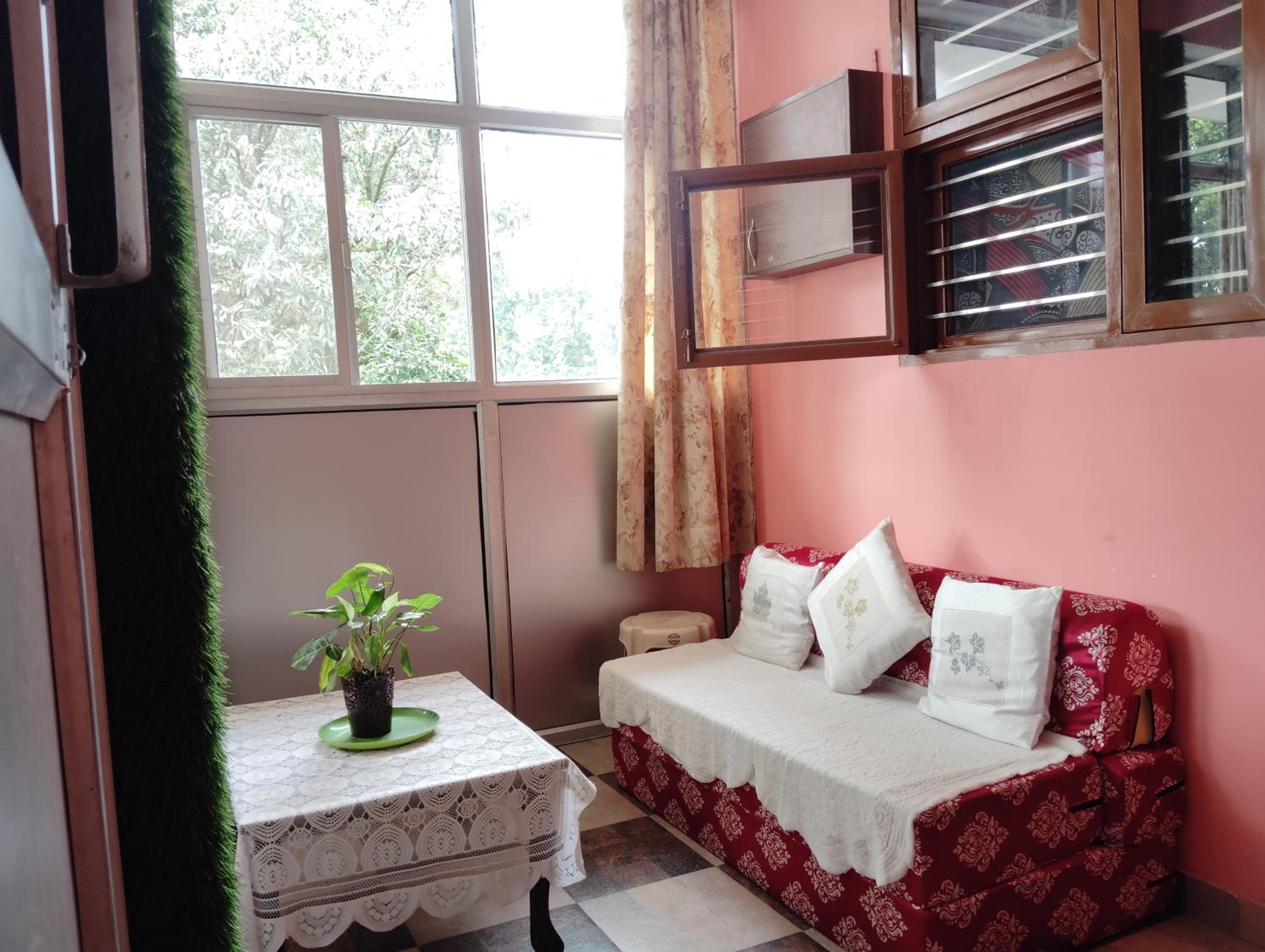 Two-Bedroom Apartment with Balcony and Terrace photo 1